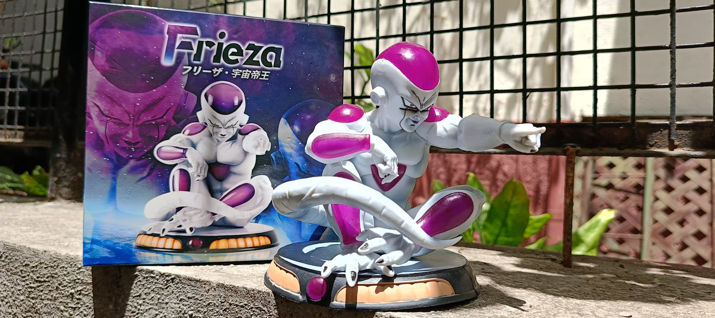 Ultimate Frieza Sitting Action Figure (14 Cm Height) - Dragon Ball Z
