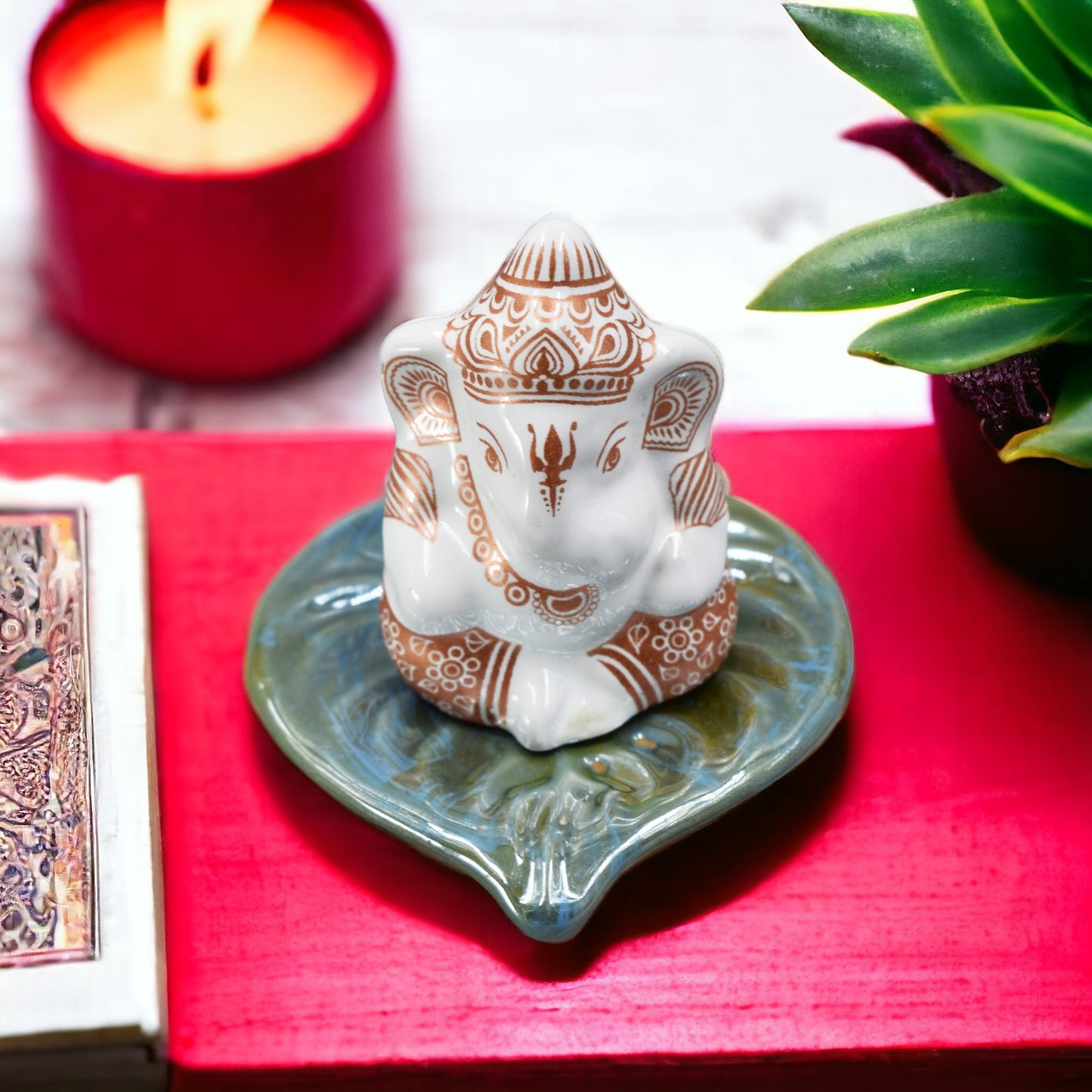 Marble Ganesha Ji Home Decoration Statue Murti God Idol Statues For Home, Office & Car Dashboard Small (6 Cm Height) (Ganesh Ji)
