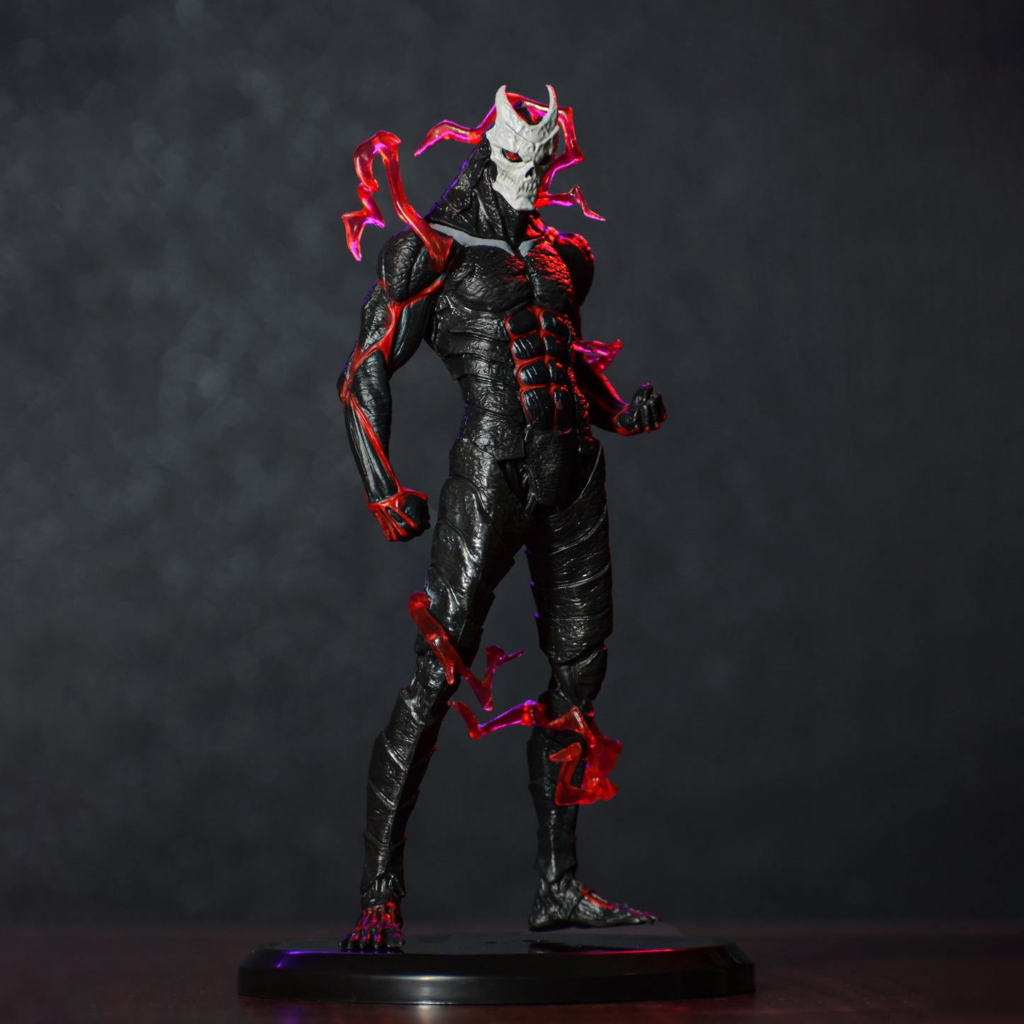 KAIJU NO. 8 HUMANOID FORM ACTION FIGURE (KAIJU NO. 9) - 20 CM HEIGHT
