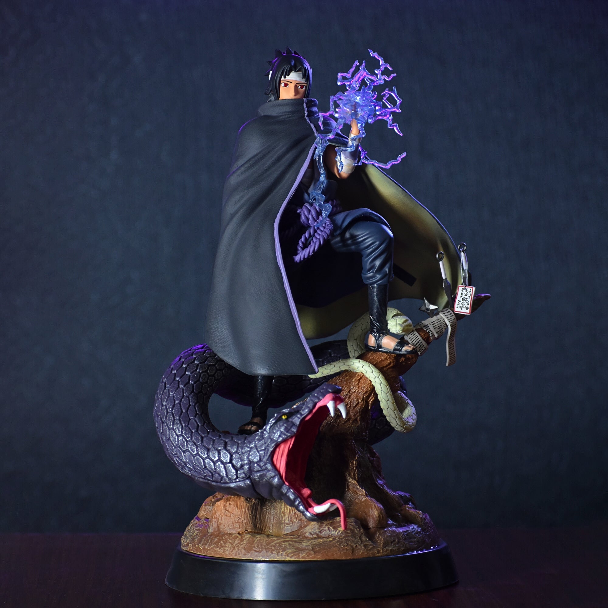 SASUKE UCHIHA EXCLUSIVE ACTION FIGURE (32 CM HEIGHT) REPLACEABLE BODY AND HEAD - NARUTO