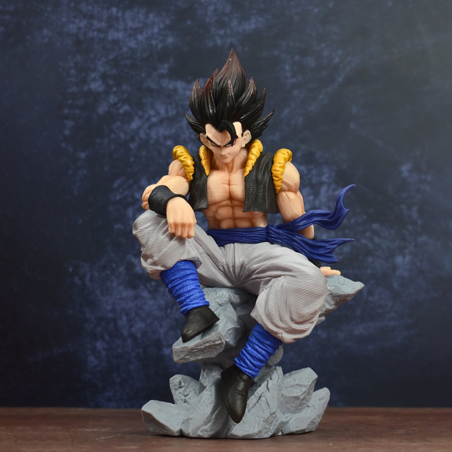 Gogeta Iconic Sitting Action Figure With 3 Relplaceable Heads (24 Cm Height) - Dragon Ball Z