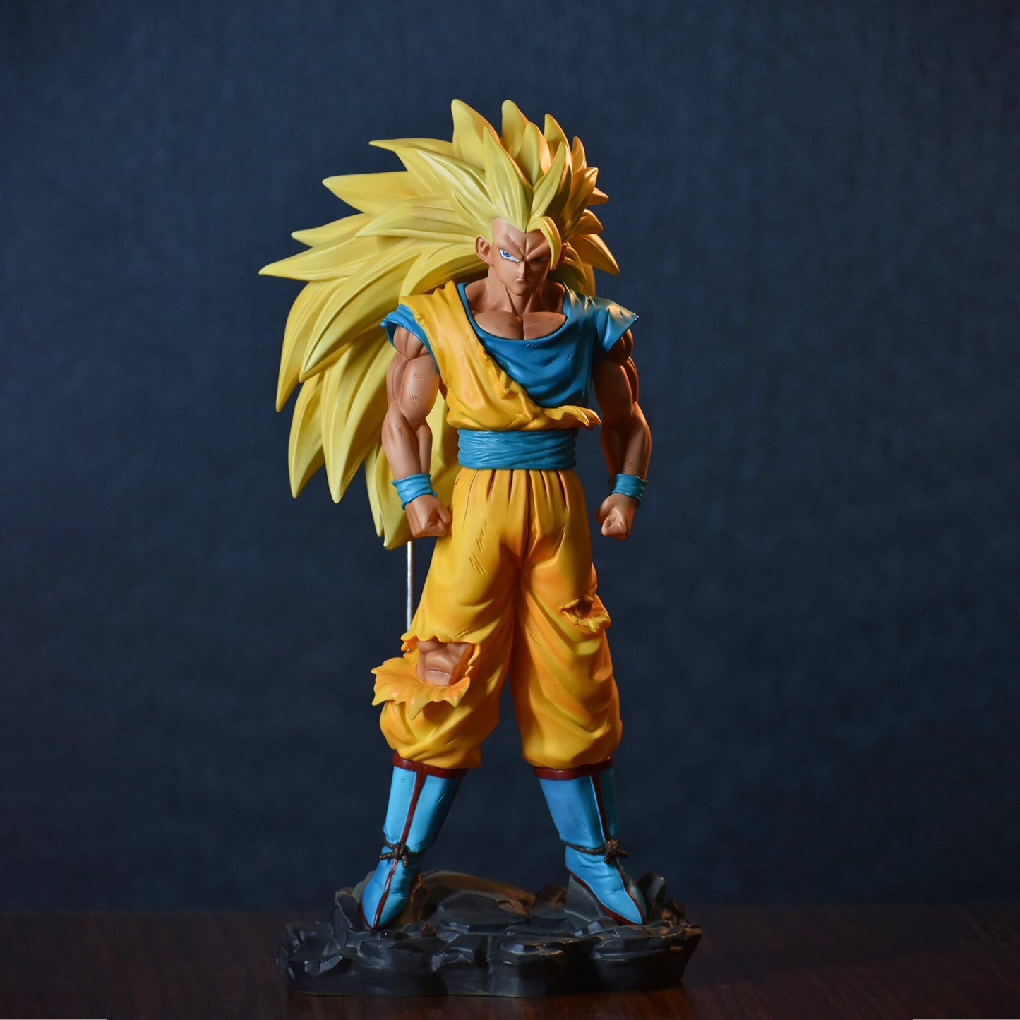 SON GOKU SSJ3 ICONIC ACTION FIGURE (28 CM HEIGHT) - DRAGON BALL Z