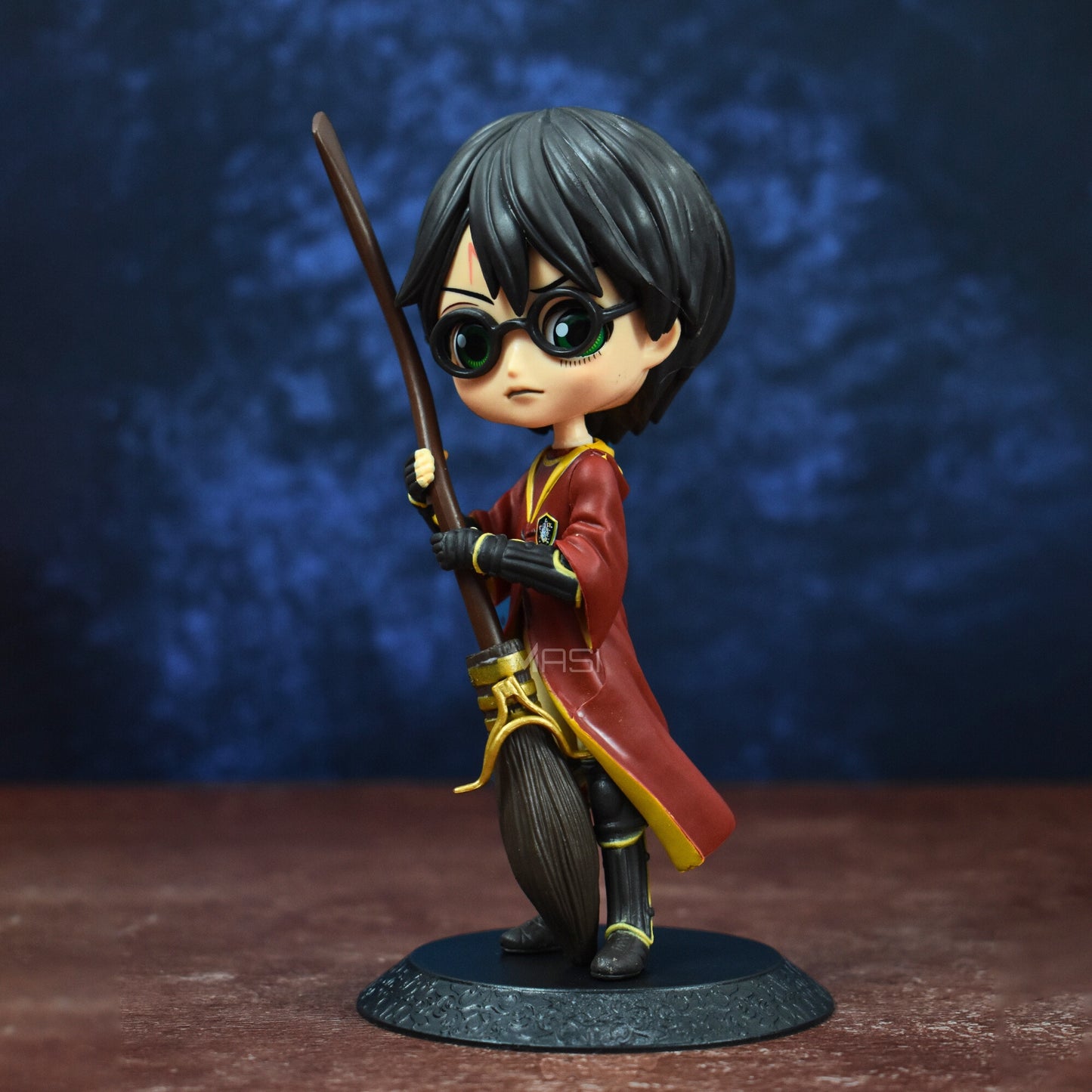 Harry Potter With Nimbus 2000 Q Posket Action Figure With Stand (16 Cm Height)
