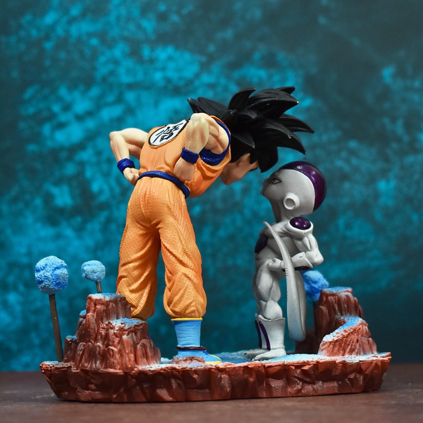Son Goku And Frieza On Planet Namek Action Figure (16 Cm Height) - Dragon Ball Z