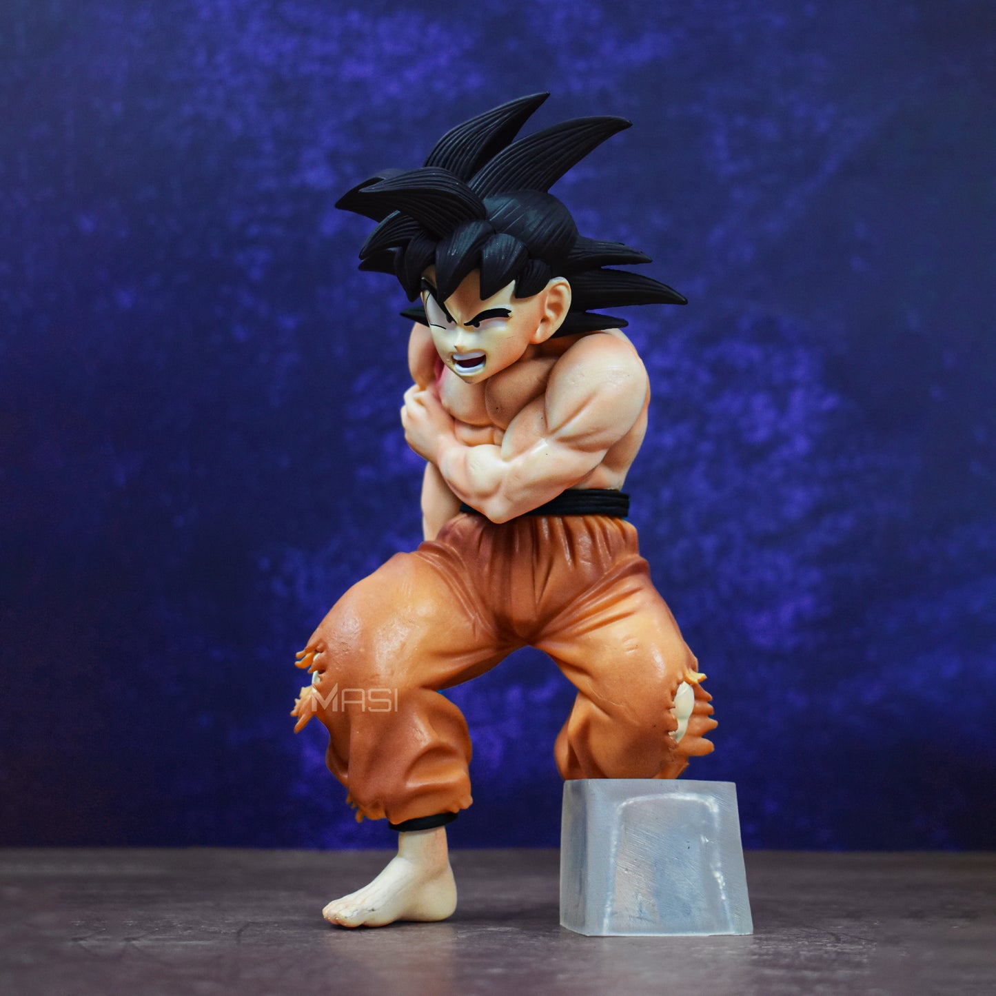 Son Goku Kaioken Battle Damaged Action Figure (22 Cm Height) - Dragon Ball Z