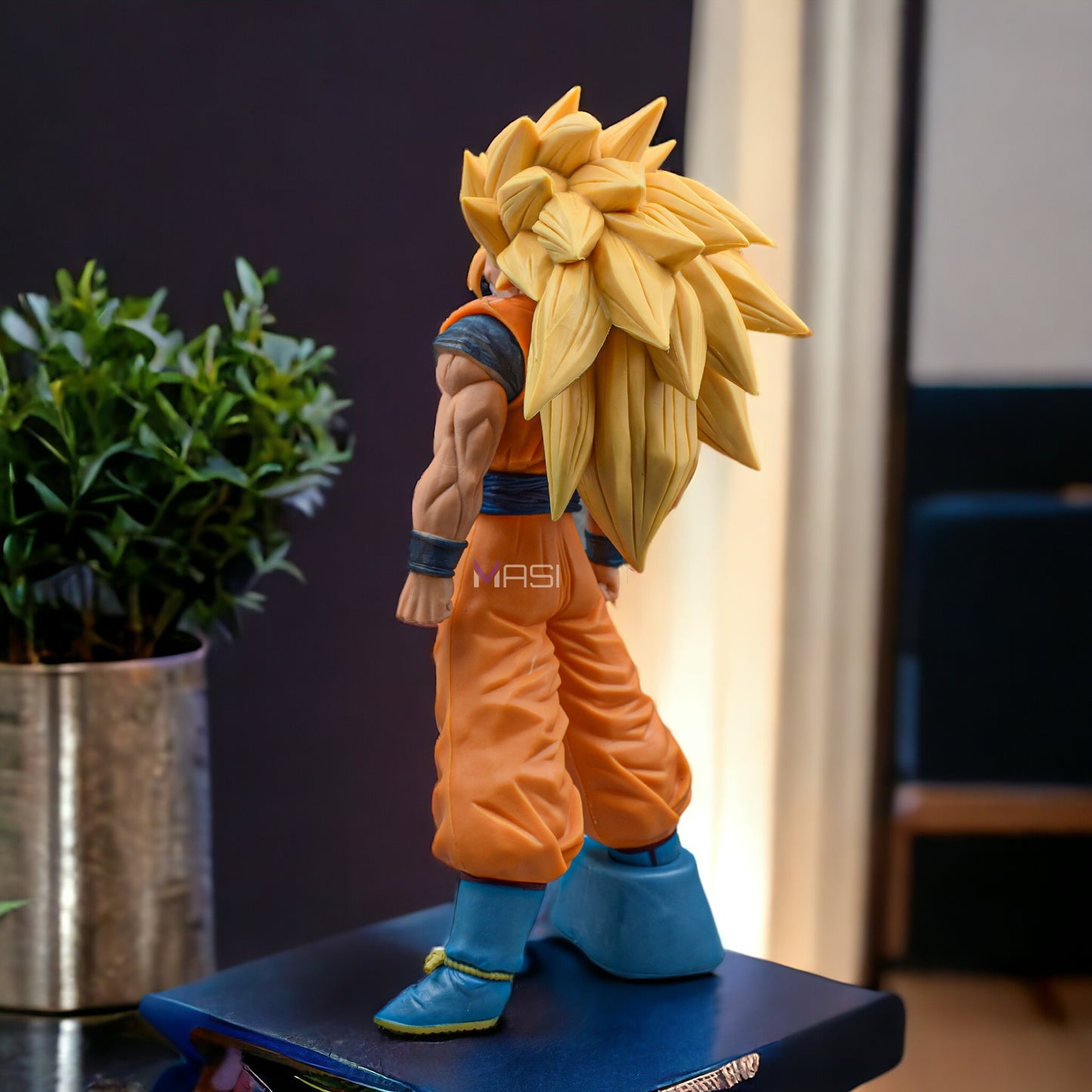 Goku Ssj3 Iconic Limited Edition Action Figure (28 Cm Height) - Dragon Ball Z