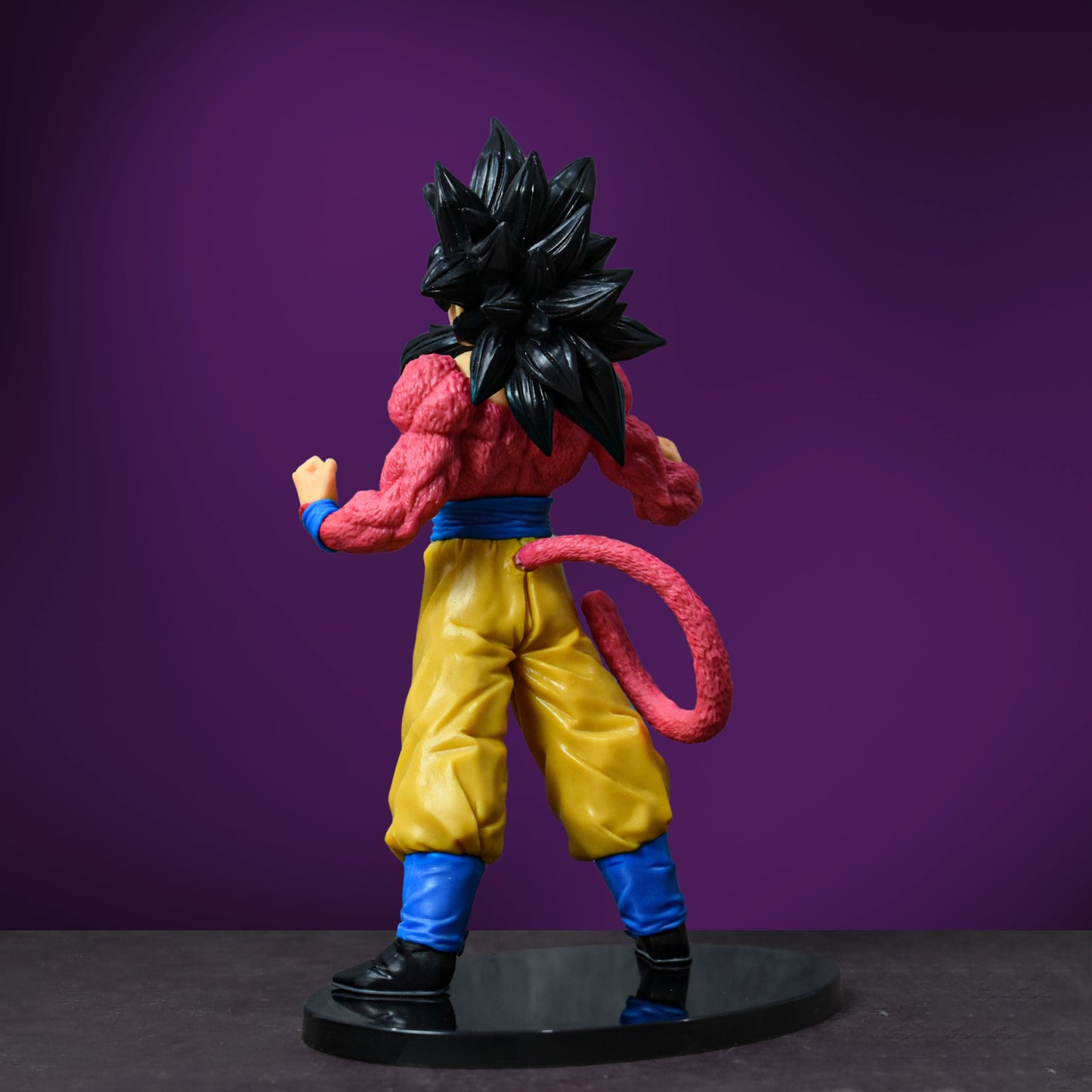 SON GOKU SSJ4 ACTION FIGURE WITH STAND (21 CM HEIGHT) - DRAGON BALL Z