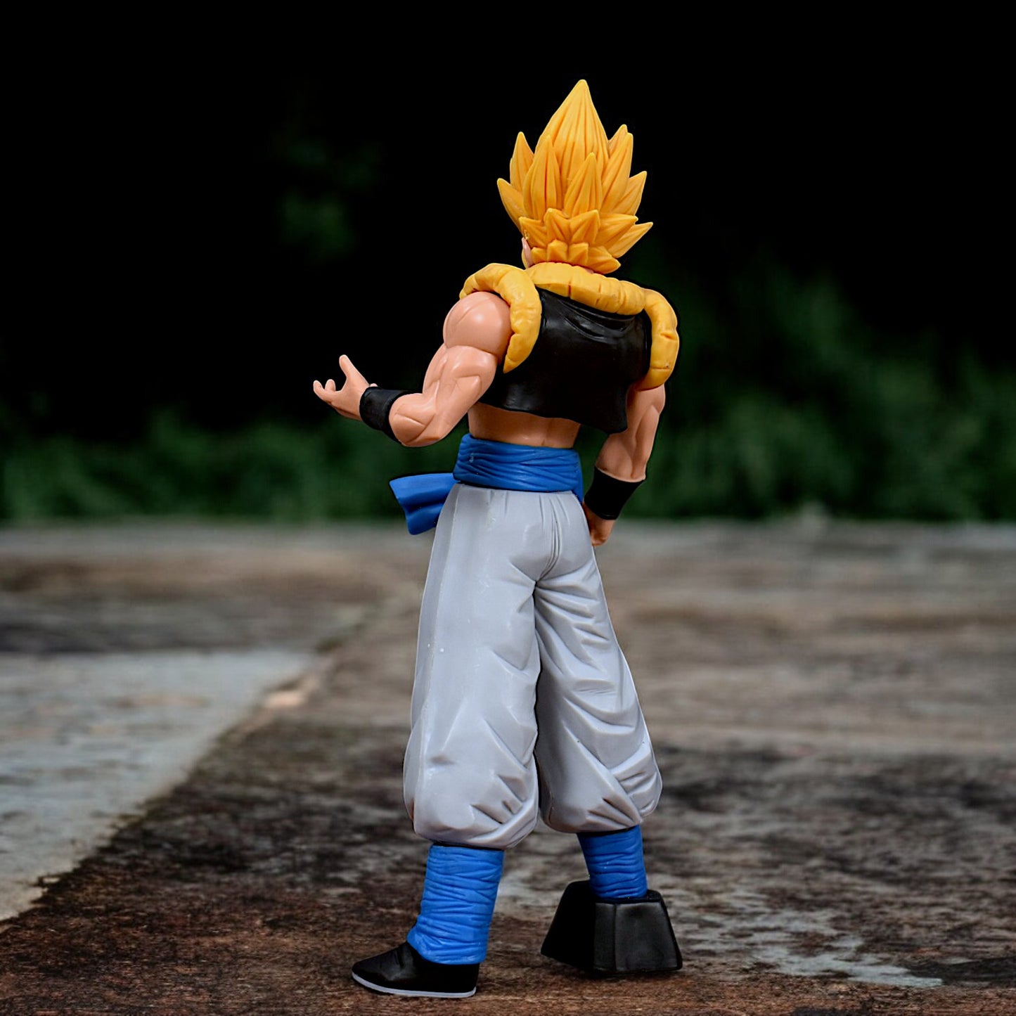 GOGETA SSJ2 ACTION FIGURE WITH STAND (30 CM HEIGHT) - DRAGON BALL Z