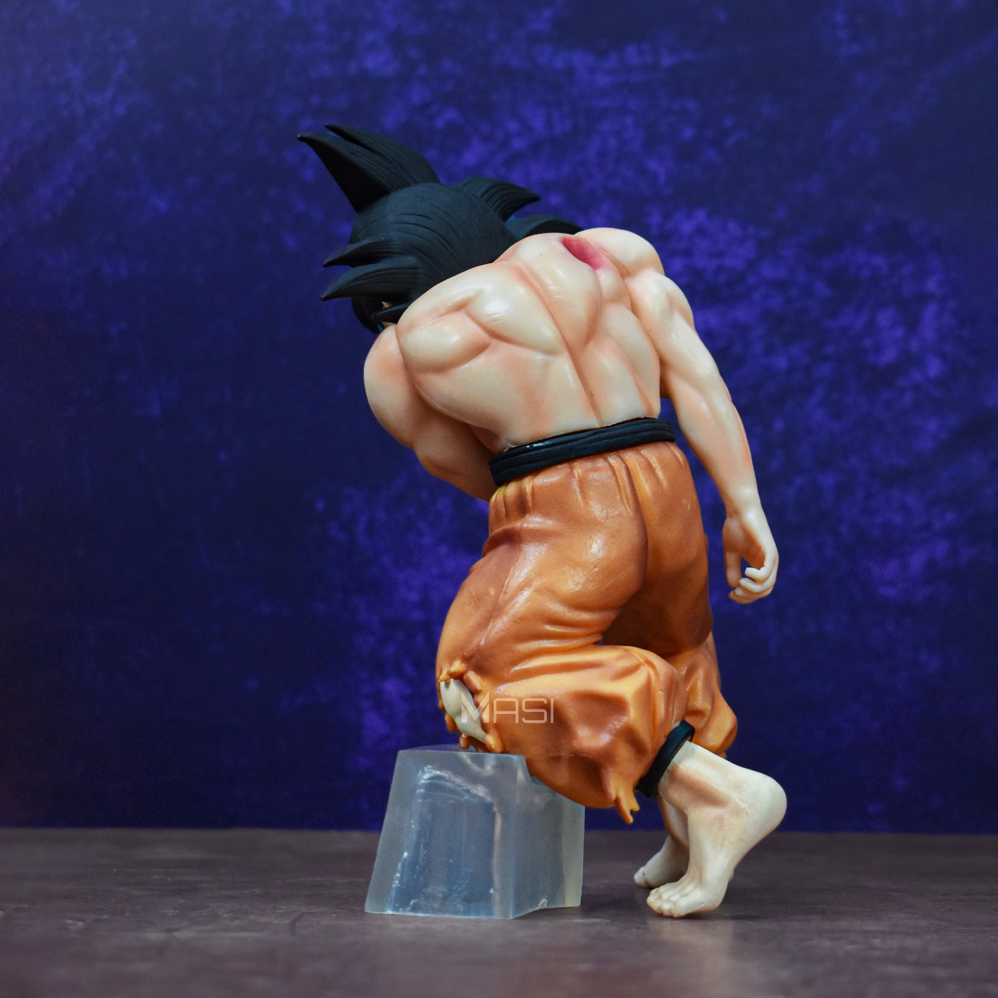 Son Goku Kaioken Battle Damaged Action Figure (22 Cm Height) - Dragon Ball Z