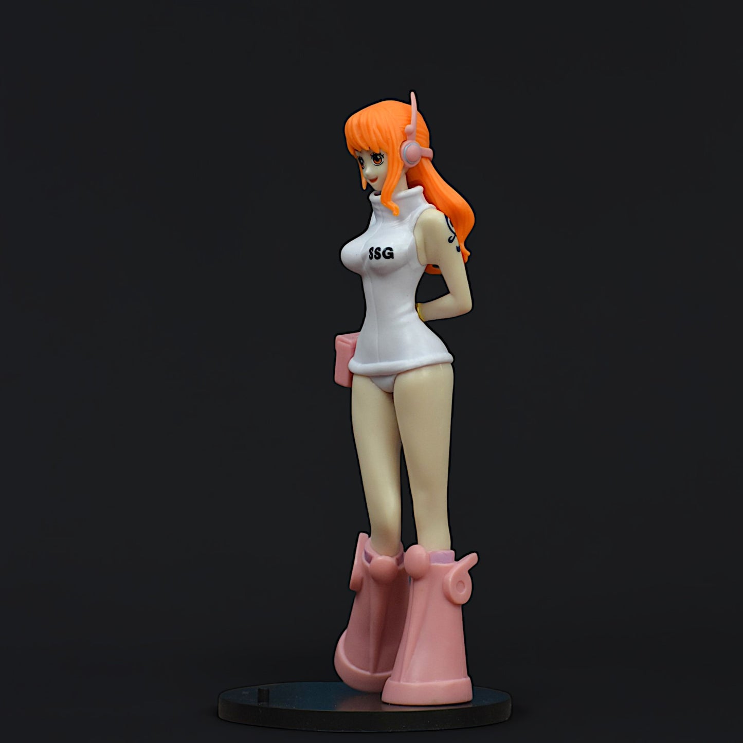 NAMI - THE GRANDLINE SERIES ACTION FIGURE WITH STAND (17 CM HEIGHT) - ONE PIECE