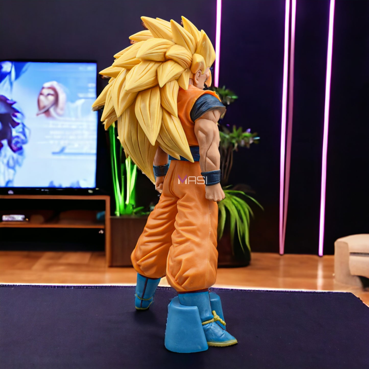 Goku Ssj3 Iconic Limited Edition Action Figure (28 Cm Height) - Dragon Ball Z