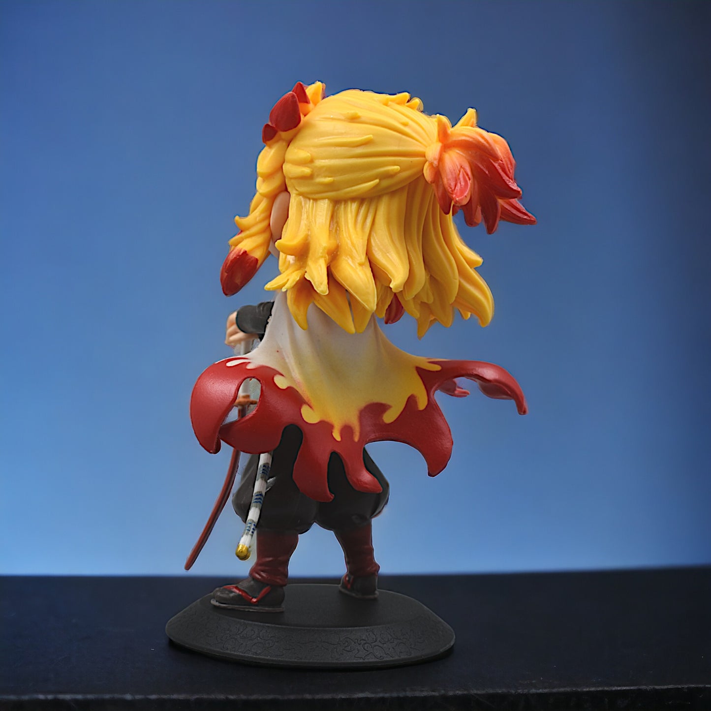 Rengoku Q Posket Figurine With Sword (15 Cm Height) - Demon Slayer