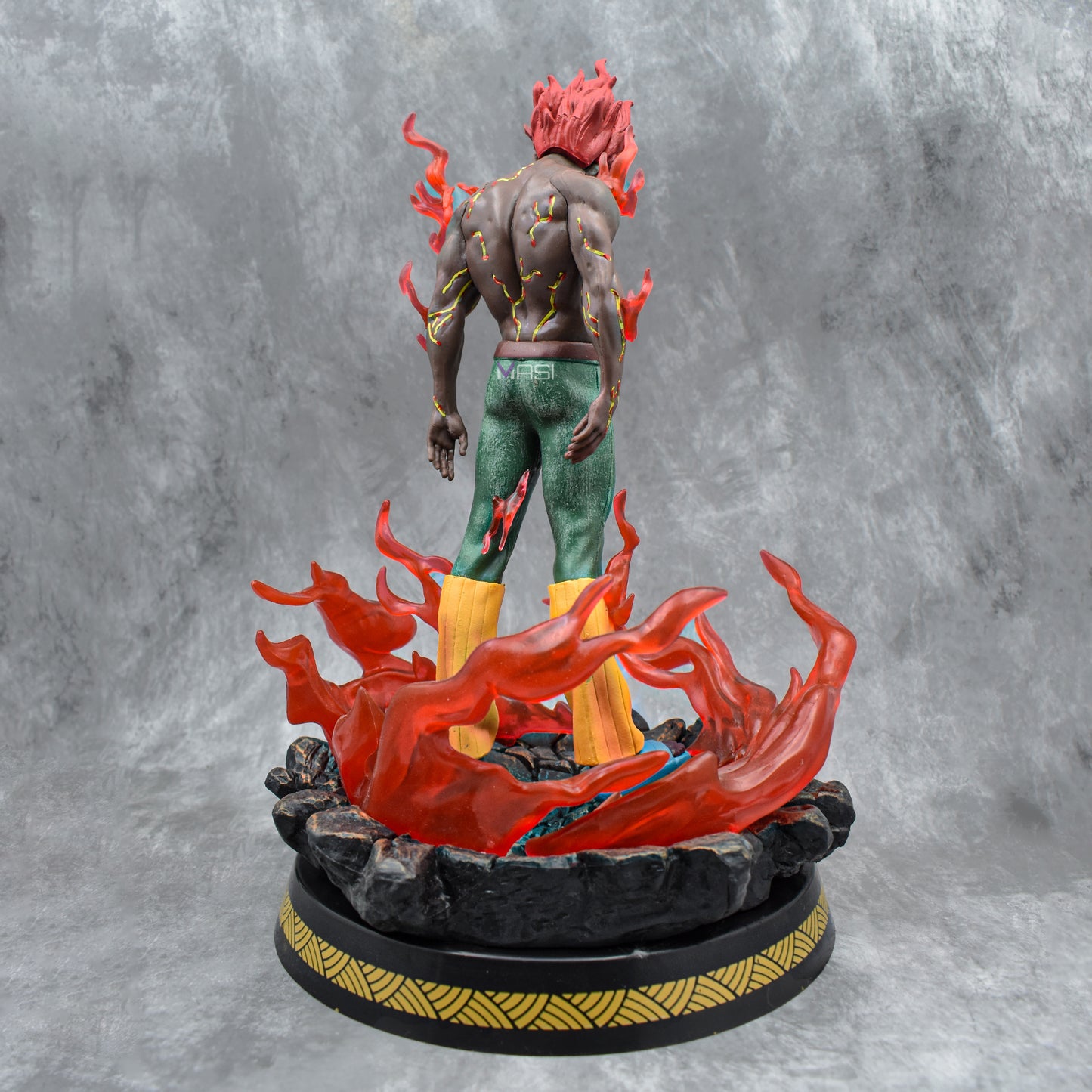 Naruto Might Guy Sensei Eight Gates Action Figure - 30 Cm (Eyes Light Up)