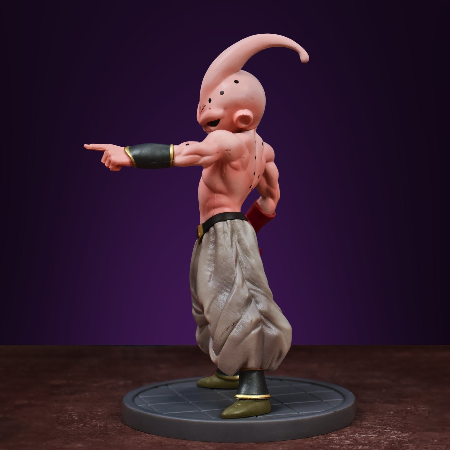 MAJIN BUU KID ICONIC ACTION FIGURE WITH 2 REPLACEABLE HANDS (19 CM HEIGHT) - DRAGON BALL Z