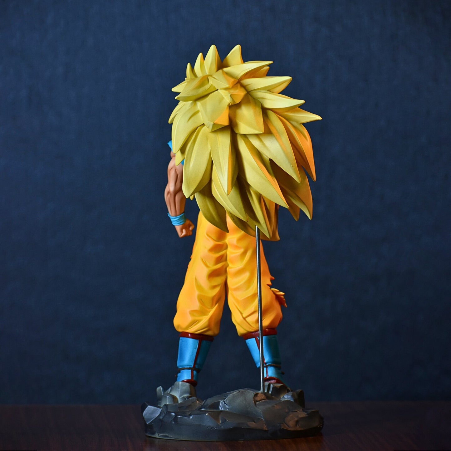 SON GOKU SSJ3 ICONIC ACTION FIGURE (28 CM HEIGHT) - DRAGON BALL Z