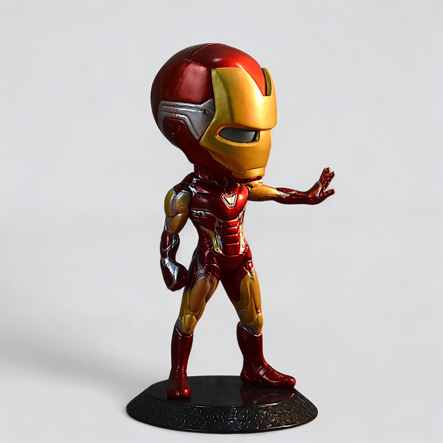 IRON MAN Q STYLE ACTION FIGURE WITH STAND (15 CM HEIGHT)