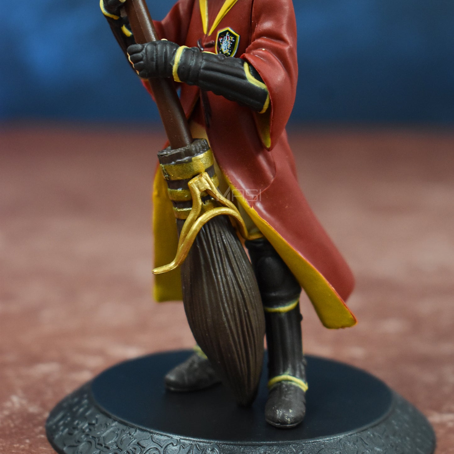 Harry Potter With Nimbus 2000 Q Posket Action Figure With Stand (16 Cm Height)