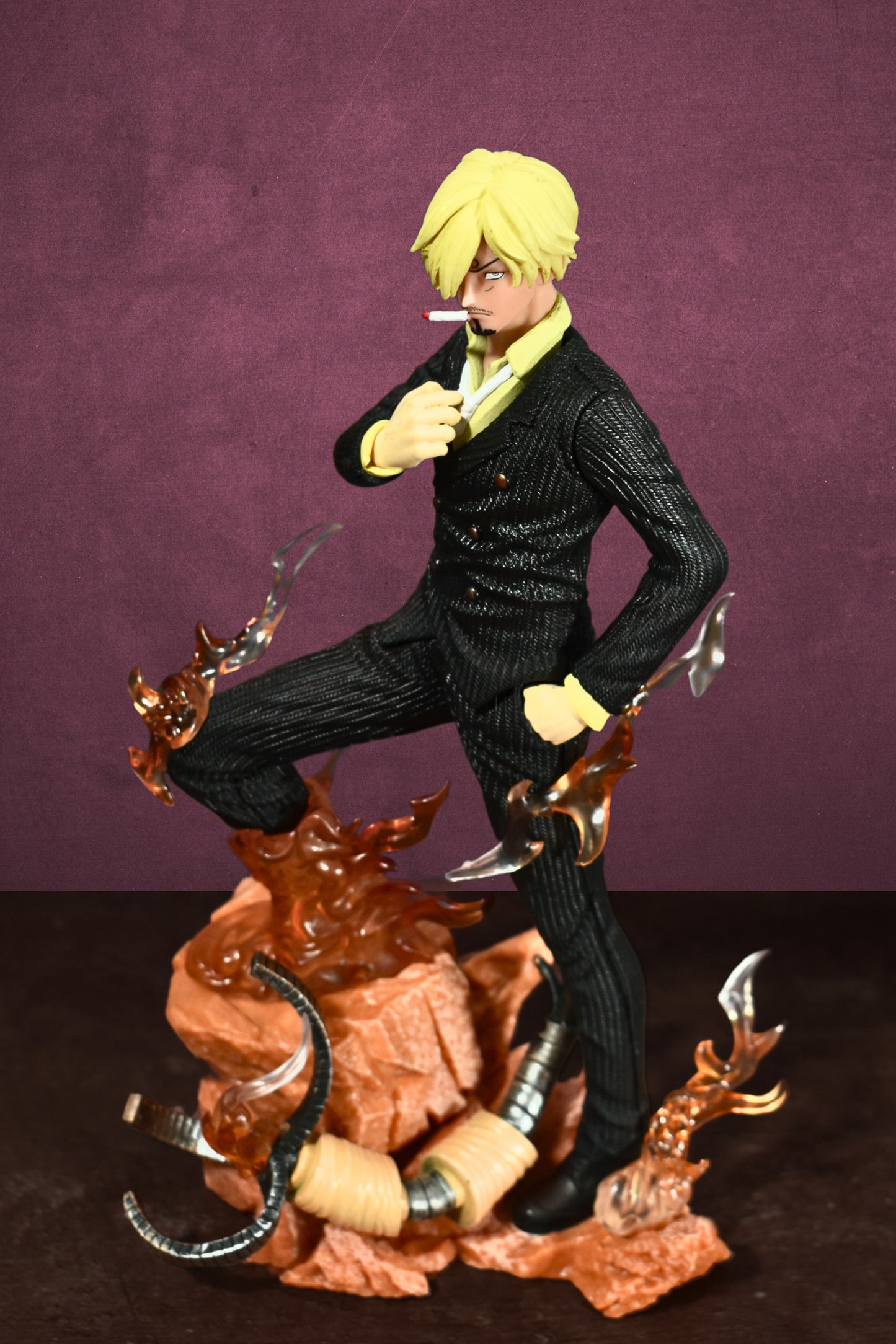 SANJI FLAME ACTION FIGURE (25 CM HEIGHT) - ONE PIECE