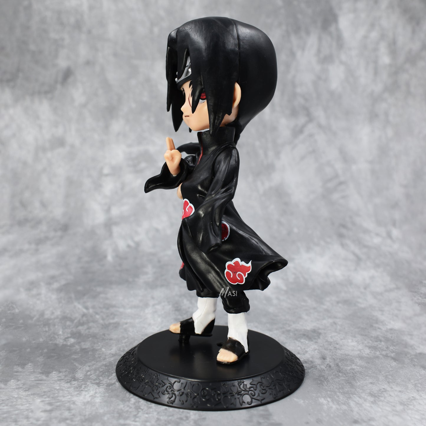 Uchiha Itachi Q Posket Action Figure With Stand (15 Cm Height) - Naruto