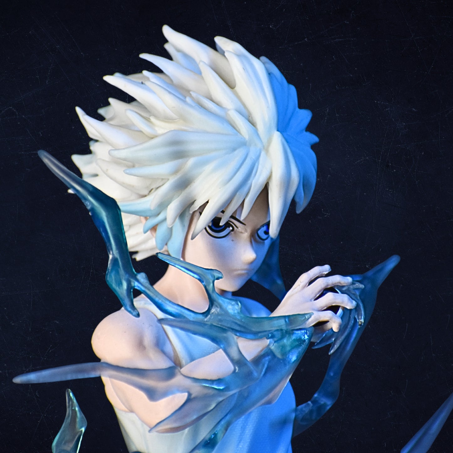 KILLUA ACTION FIGURE WITH THUNDER STAND (24 CM HEIGHT) - HUNTER X HUNTER