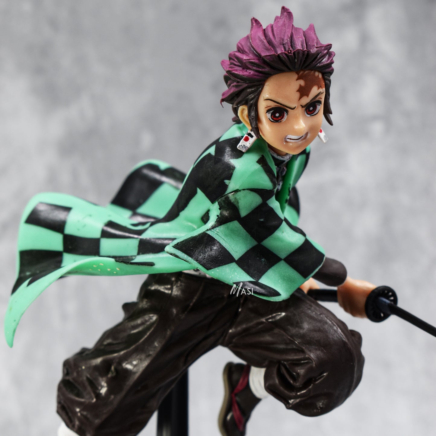 Demons Slayer Anime Tanjiro Action Figure With Stand 17 Cm