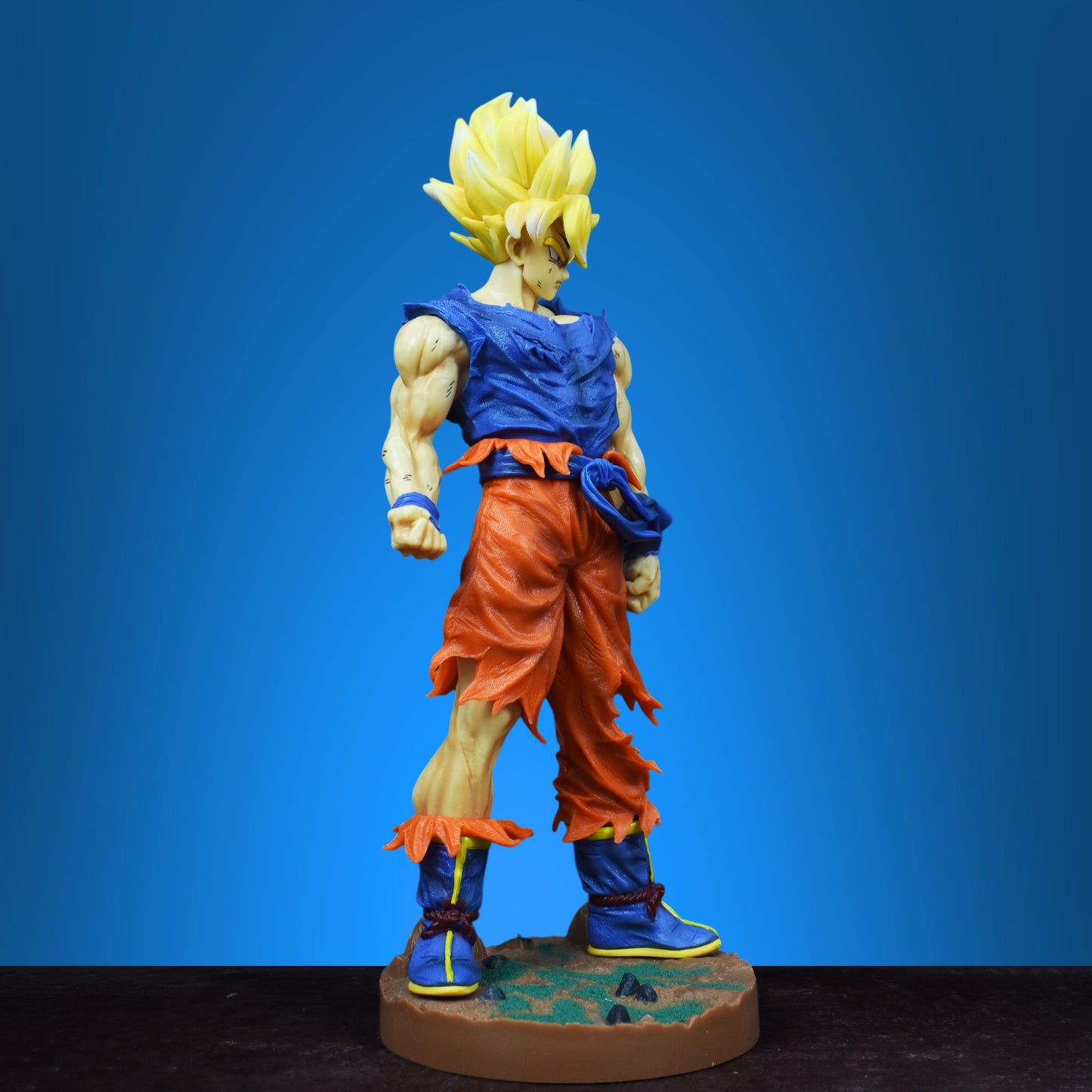 SON GOKU ACTION FIGURE WITH STAND (43 CM HEIGHT) - DRAGON BALL Z