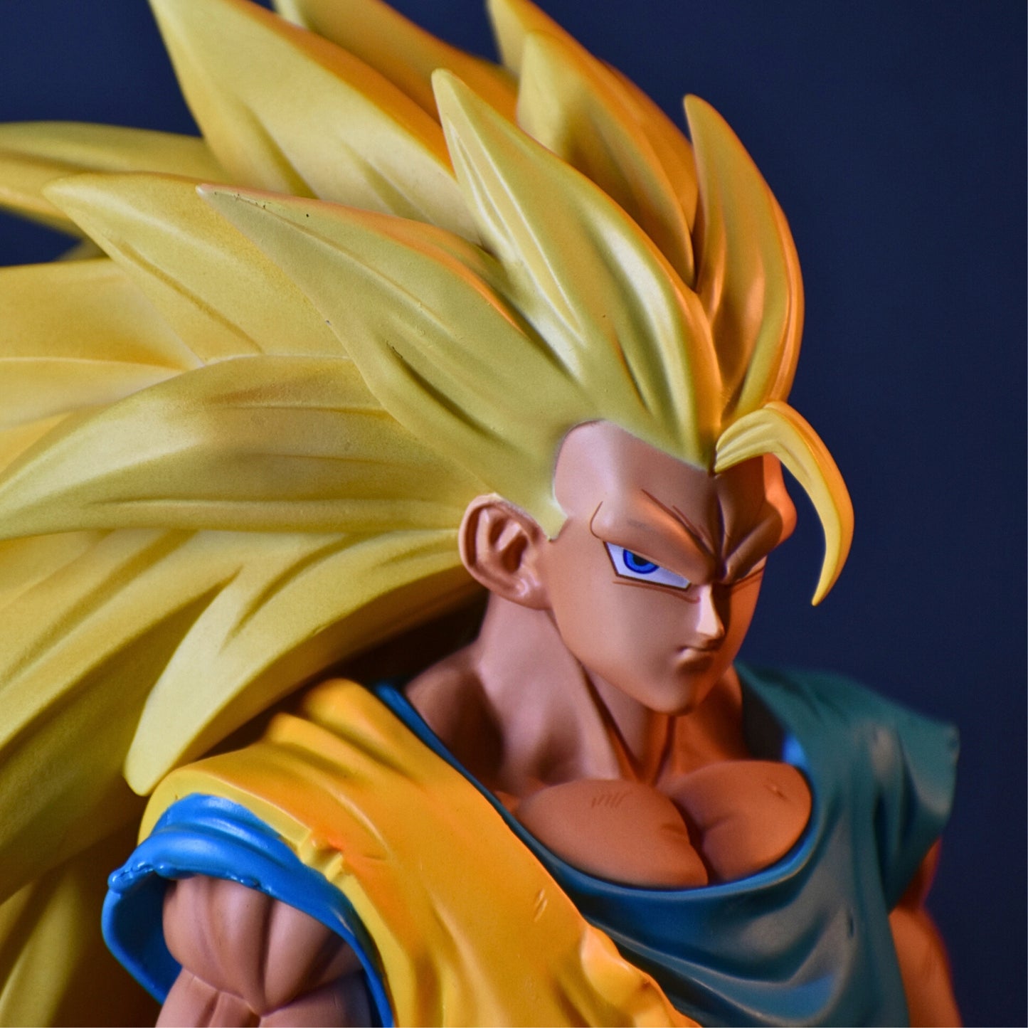 SON GOKU SSJ3 ICONIC ACTION FIGURE (28 CM HEIGHT) - DRAGON BALL Z