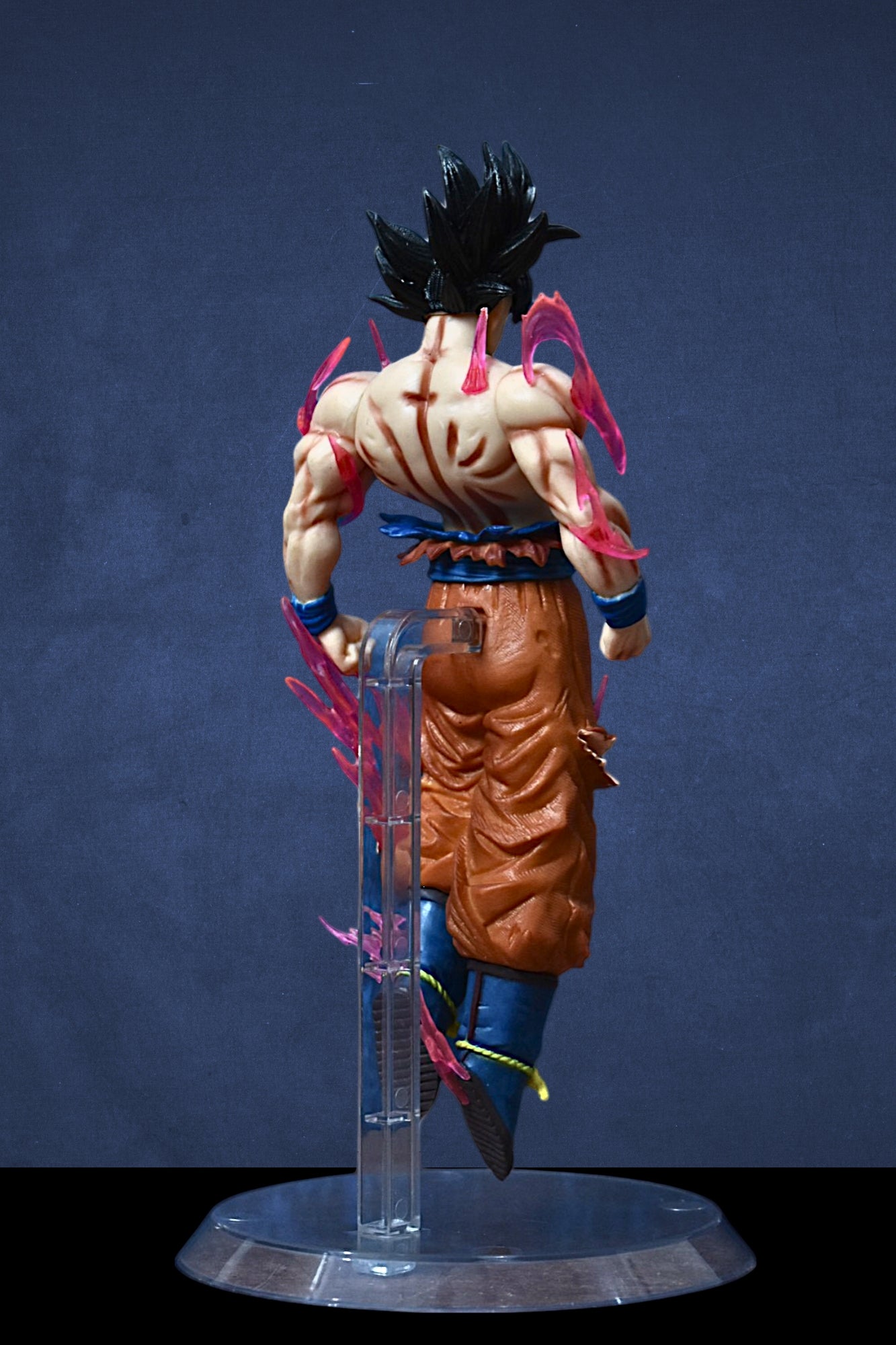 Son Goku Action Figure With Stand (20 Cm Height) - Dragon Ball Z/super