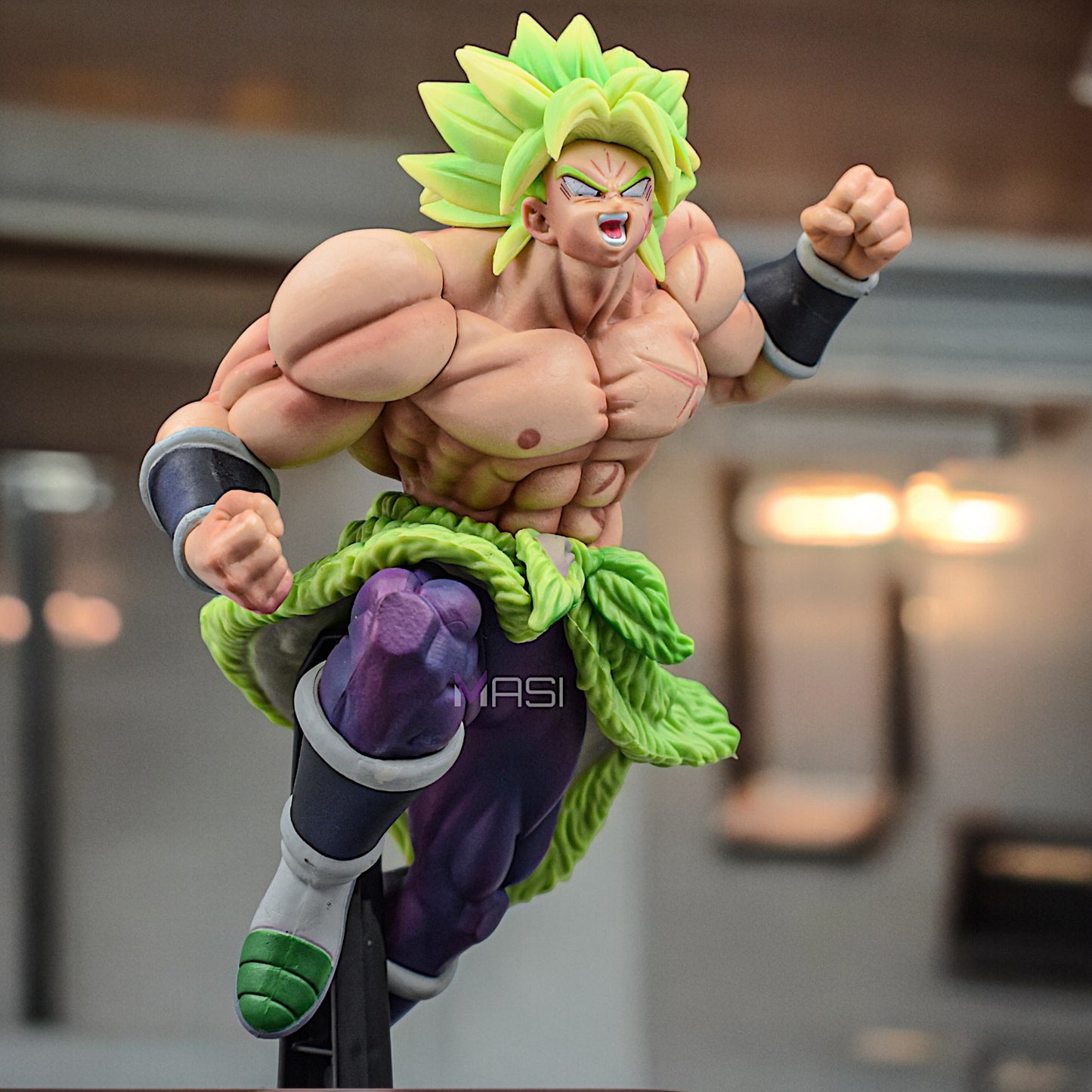 Broly Green Angry Action Figure With Stand (24 Cm Height) - Dragon Ball Z/super