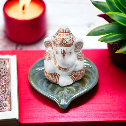 Marble Ganesha Ji Home Decoration Statue Murti God Idol Statues For Home, Office & Car Dashboard Small (6 Cm Height) (Ganesh Ji)