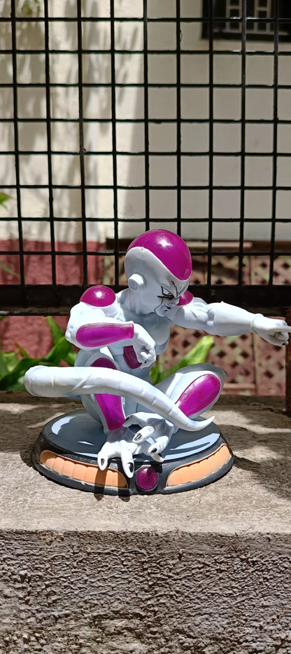 Ultimate Frieza Sitting Action Figure (14 Cm Height) - Dragon Ball Z