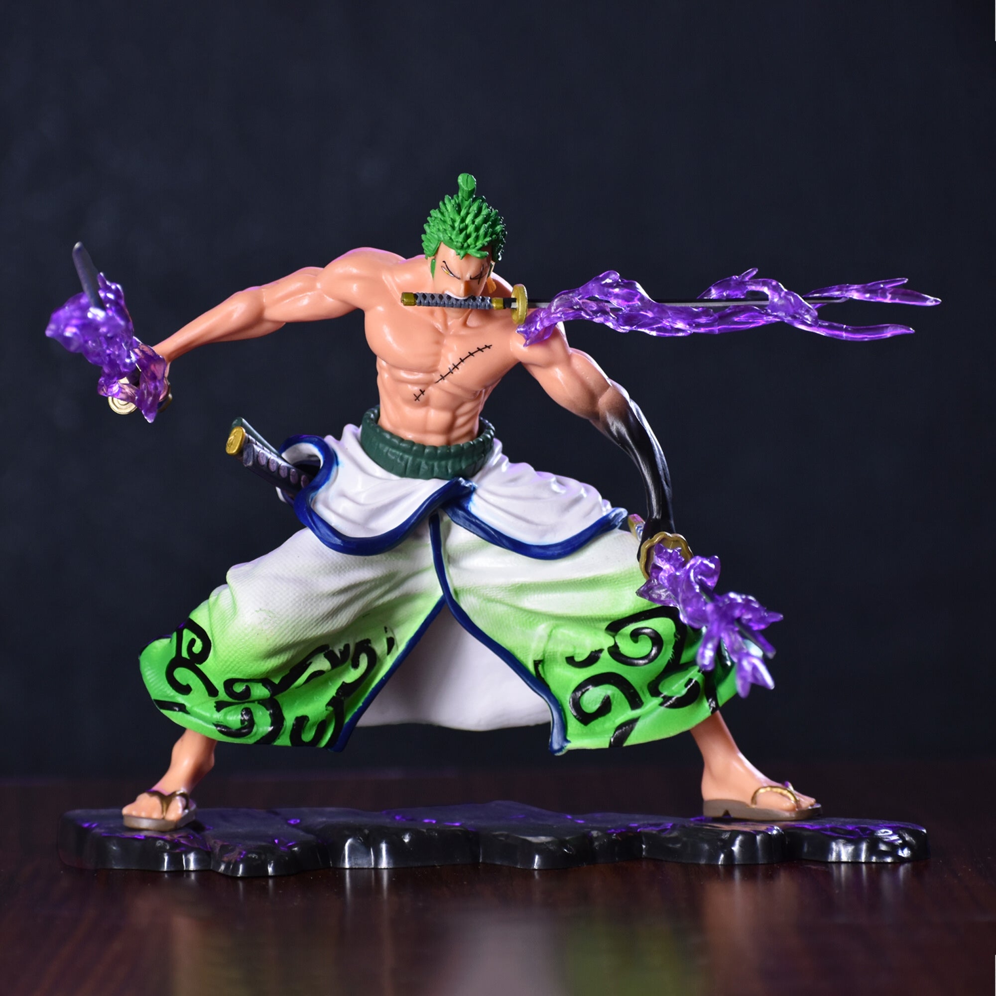 RORONOA ZORO ACTION FIGURE WITH 3 SWORDS AND BASE (18 CM HEIGHT) - ONE PIECE