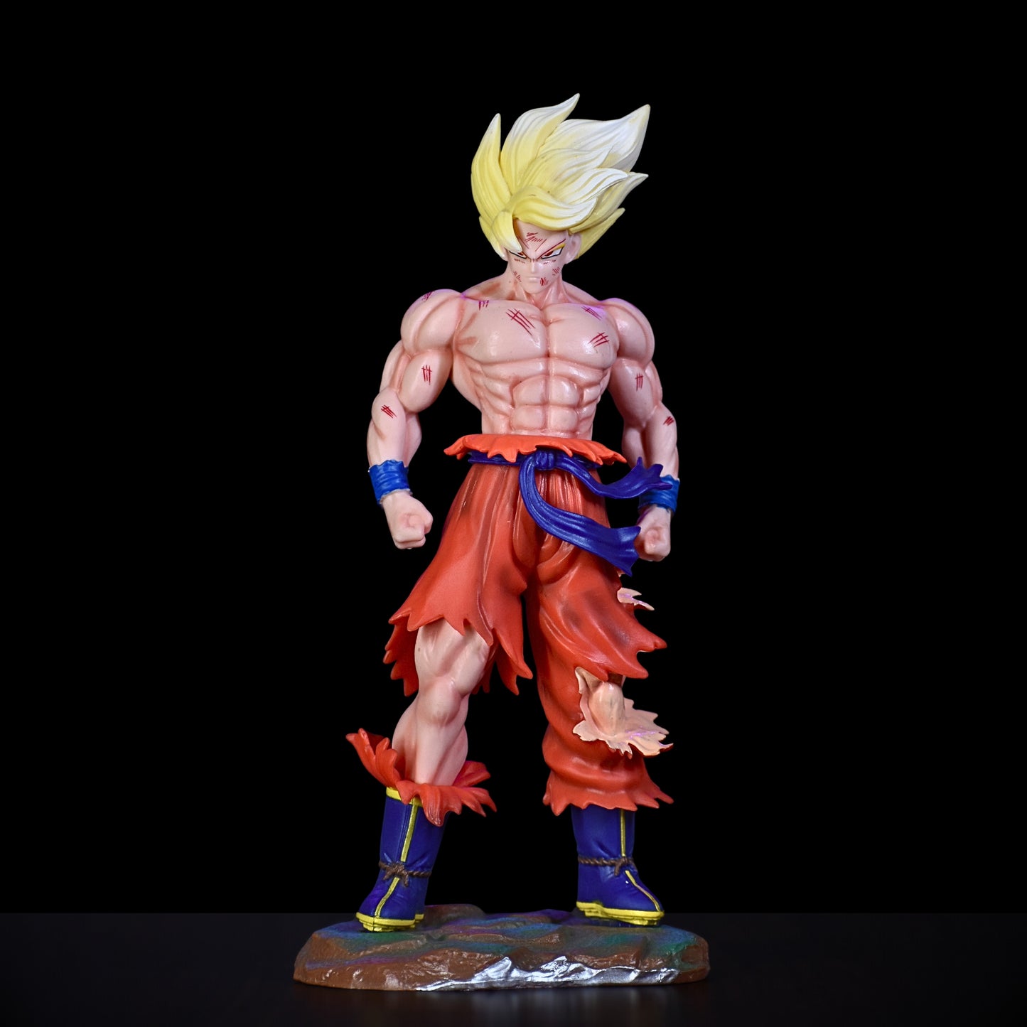 SON GOKU ICONIC ACTION FIGURE WITH STAND (23 CM HEIGHT) - DRAGON BALL Z