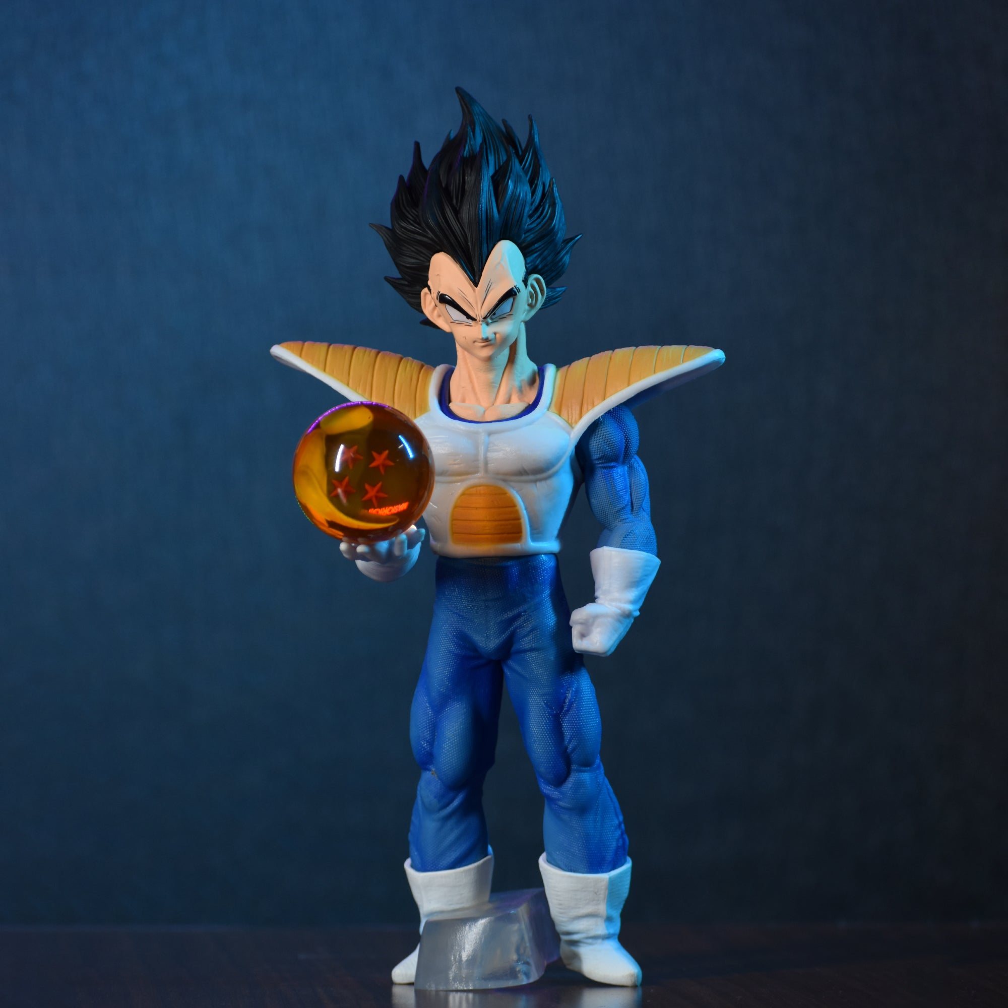 PRINCE VEGETA LIMITED EDITION ACTION FIGURE WITH DRAGON BALL IN HAND (26 CM HEIGHT) - DRAGON BALL Z