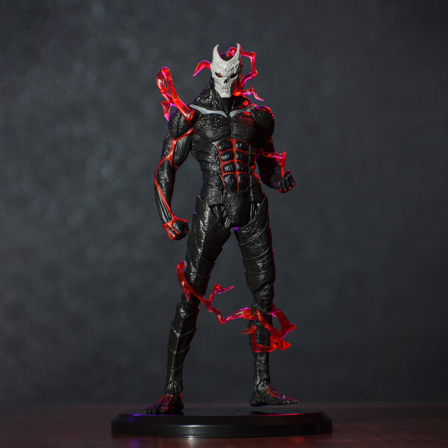 KAIJU NO. 8 HUMANOID FORM ACTION FIGURE (KAIJU NO. 9) - 20 CM HEIGHT