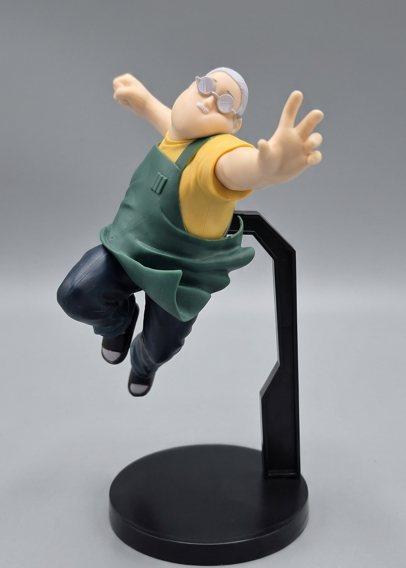 Sakamoto Days Sakamoto Action Figure