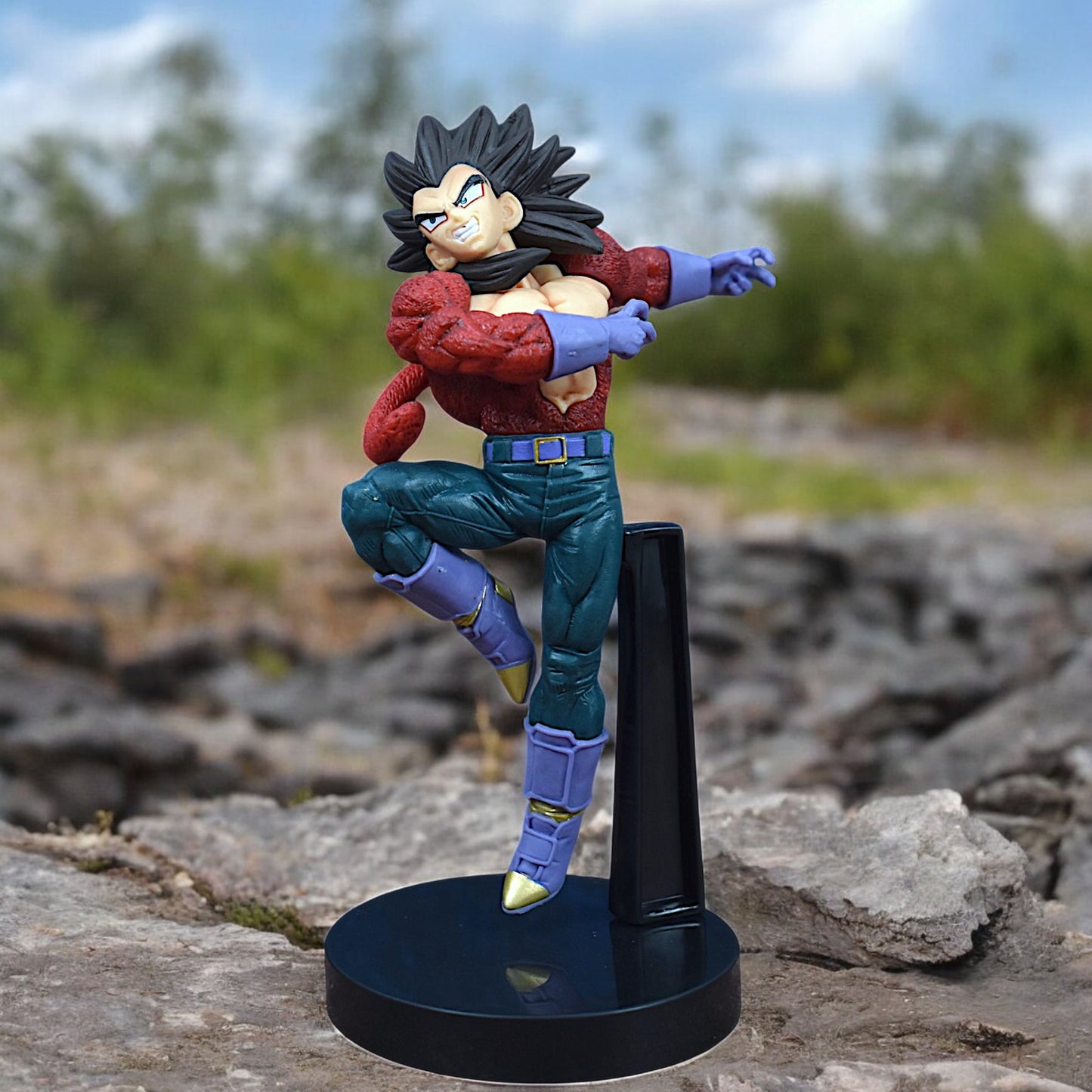 VEGETA SSJ4 FUSION POSE ACTION FIGURE WITH STAND (20 CM HEIGHT) - DRAGON BALL Z