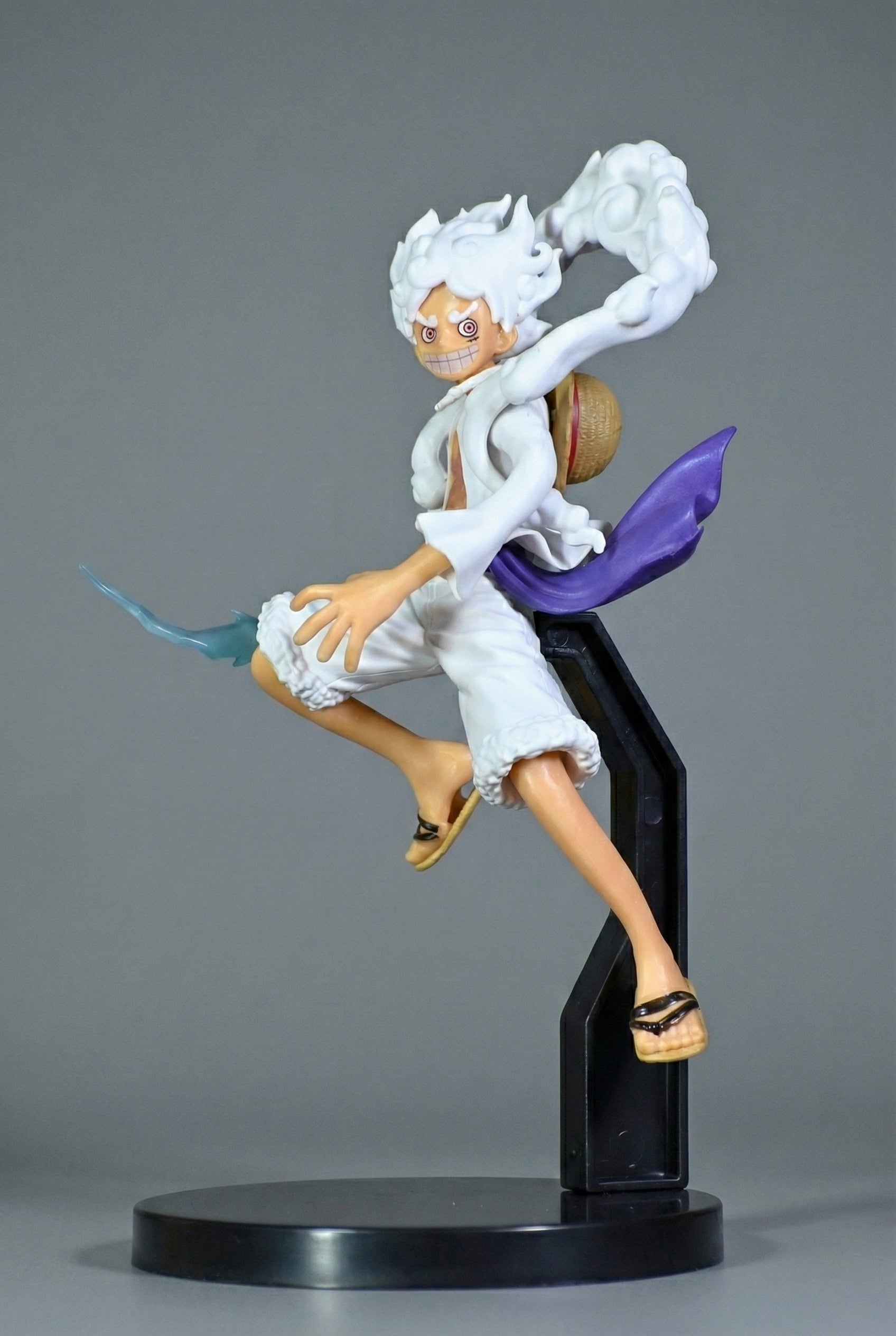 LUFFY GEAR 5 ACTION FIGURE WITH THUNDER SWORD AND STAND (18 CM HEIGHT) - ONE PIECE