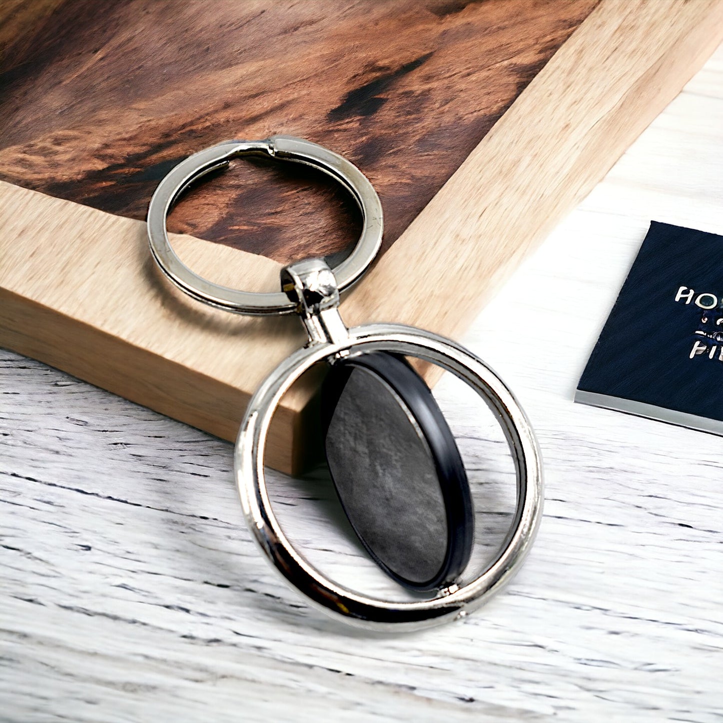 Silver Metal Rotating Awesome Keychain | Couple Gift Keyring For Girlfriend/boyfriend/friend