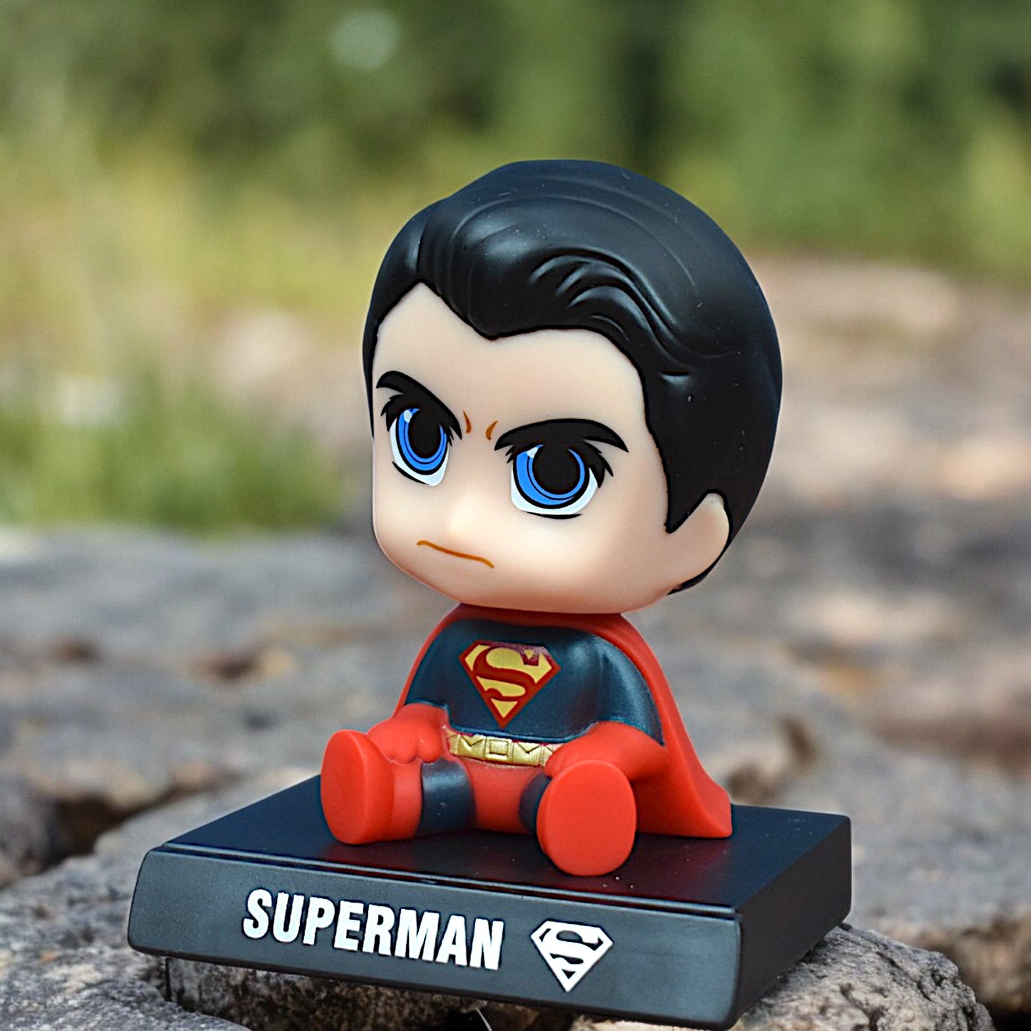 DC SUPERMAN BOBBLEHEAD/MOBILE HOLDER STAND