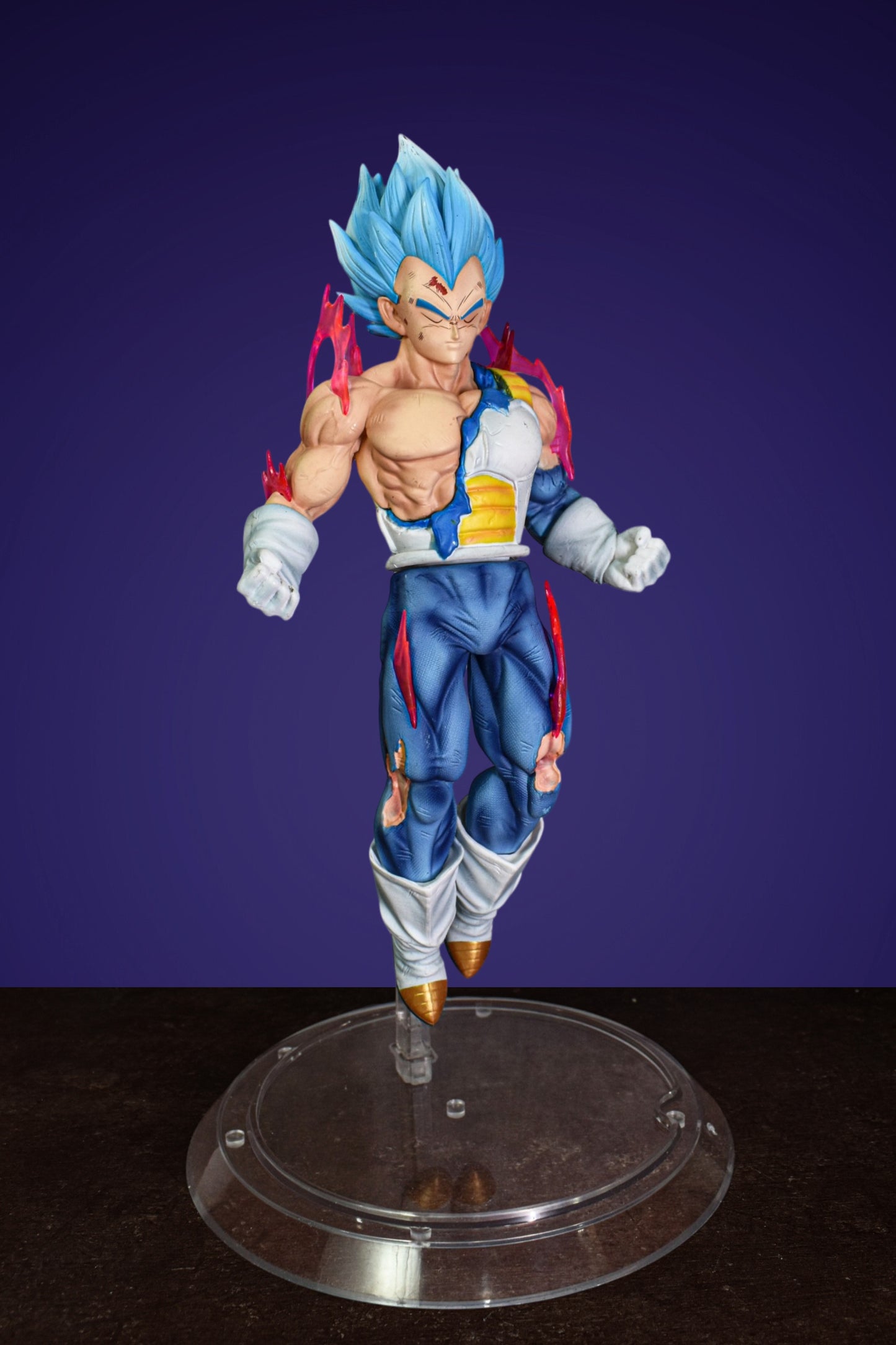 PRINCE VEGETA PREMIUM COLLECTIBLE ACTION FIGURE WITH REPLACEABLE HEADS AND BODIES - DRAGON BALL Z