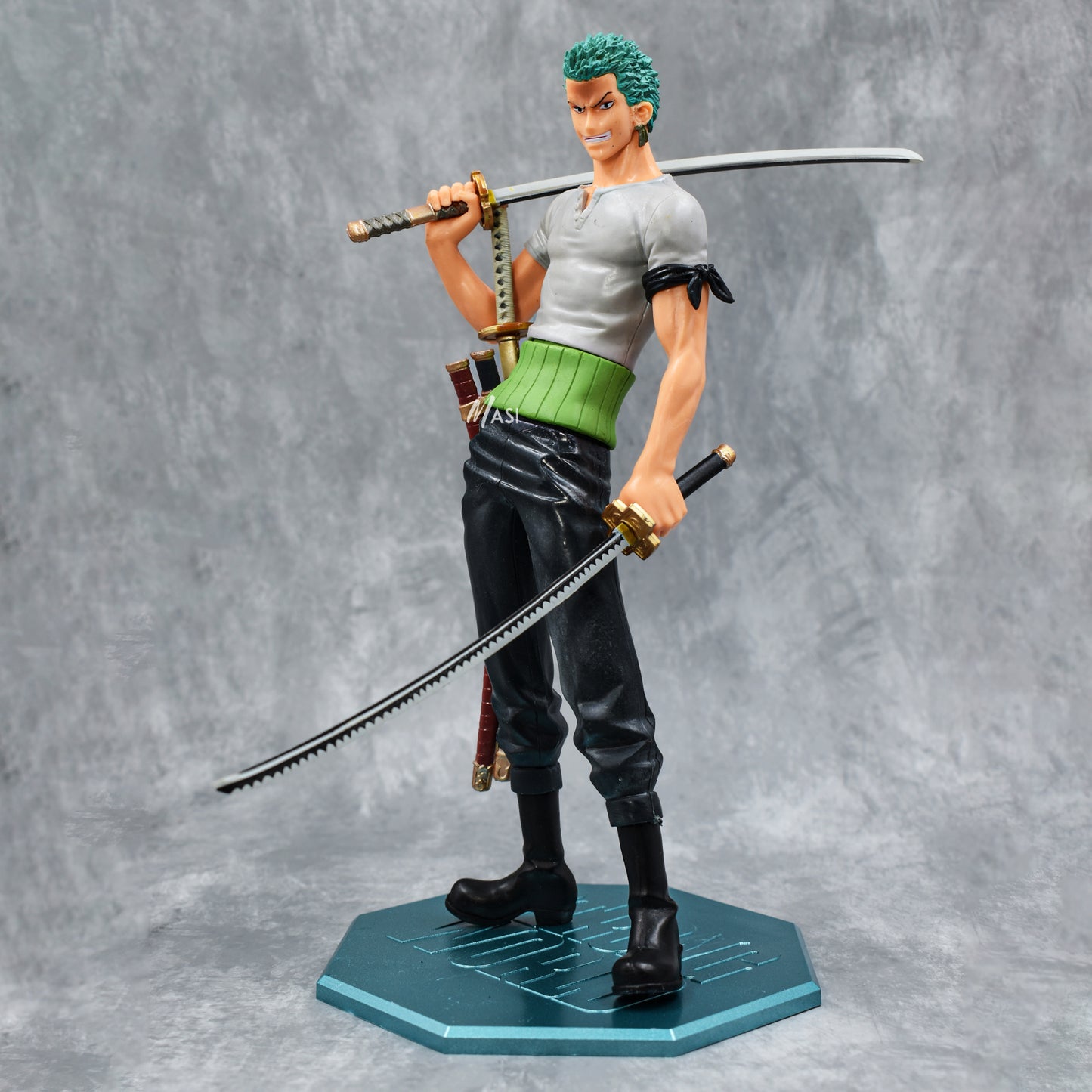 Standing Roronoa Zoro Action Figure (25 Cm Height) - One Piece