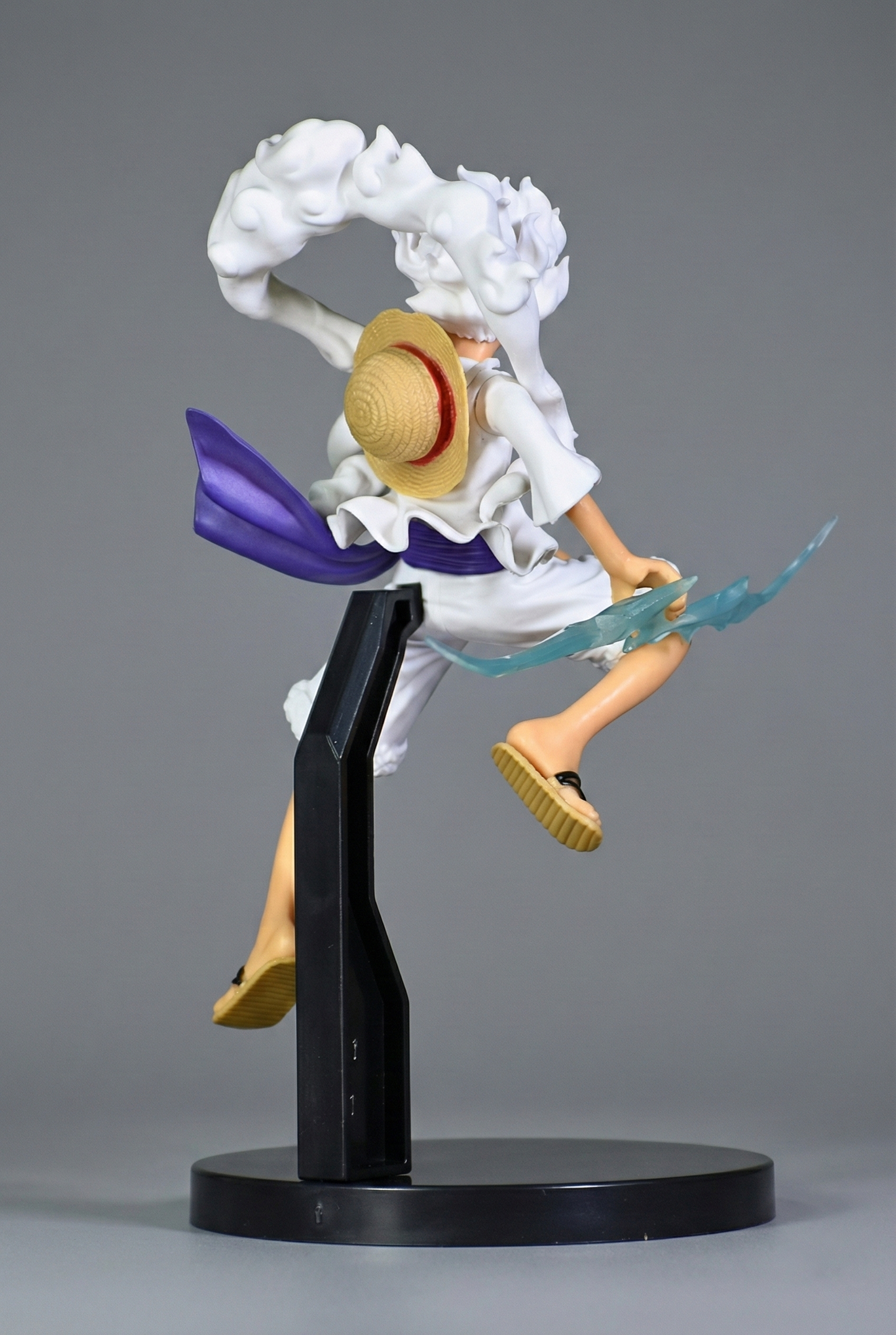 LUFFY GEAR 5 ACTION FIGURE WITH THUNDER SWORD AND STAND (18 CM HEIGHT) - ONE PIECE