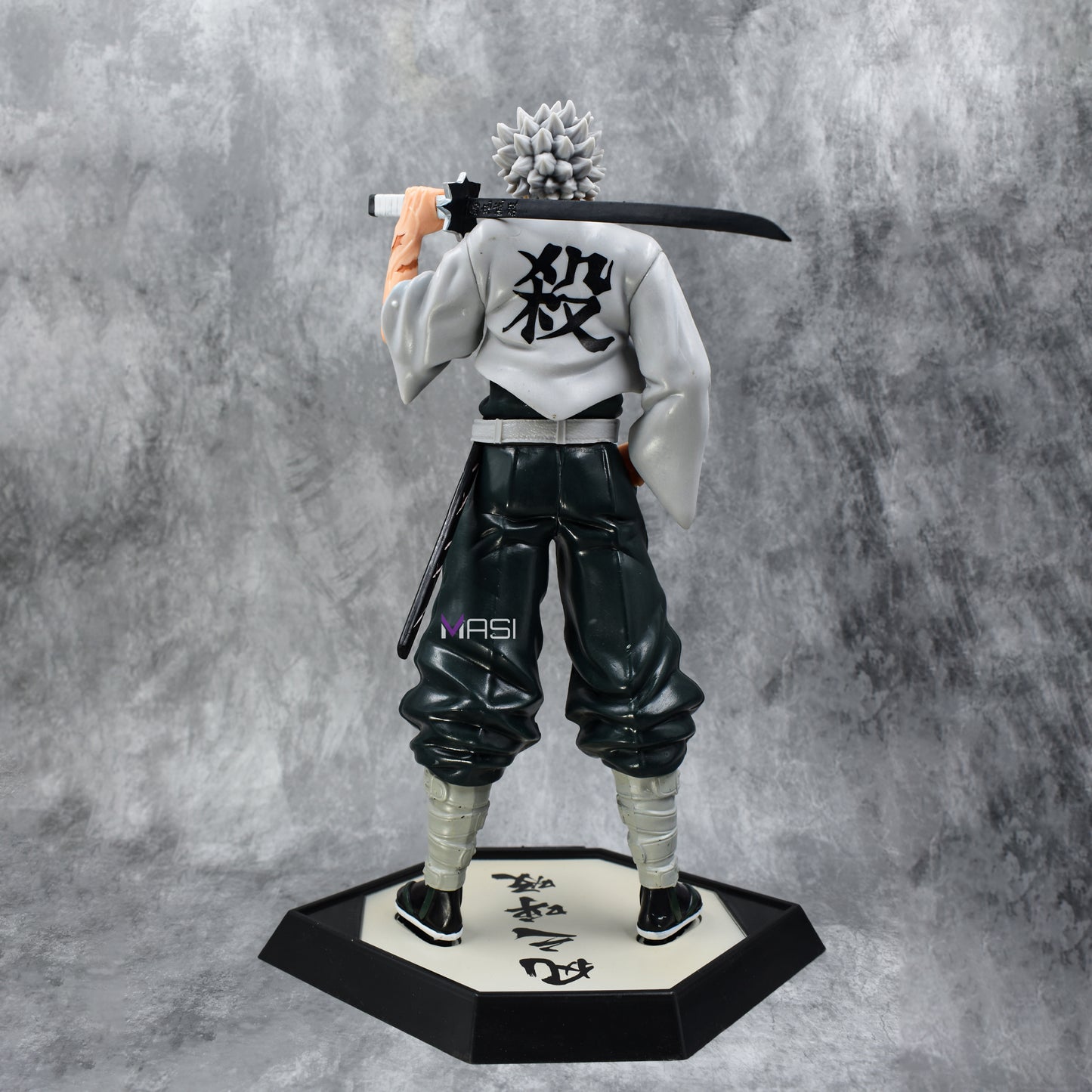The Wind Hashira - Sanemi Shinazugawa Action Figure (30 Cm Height) -  Demon Slayer