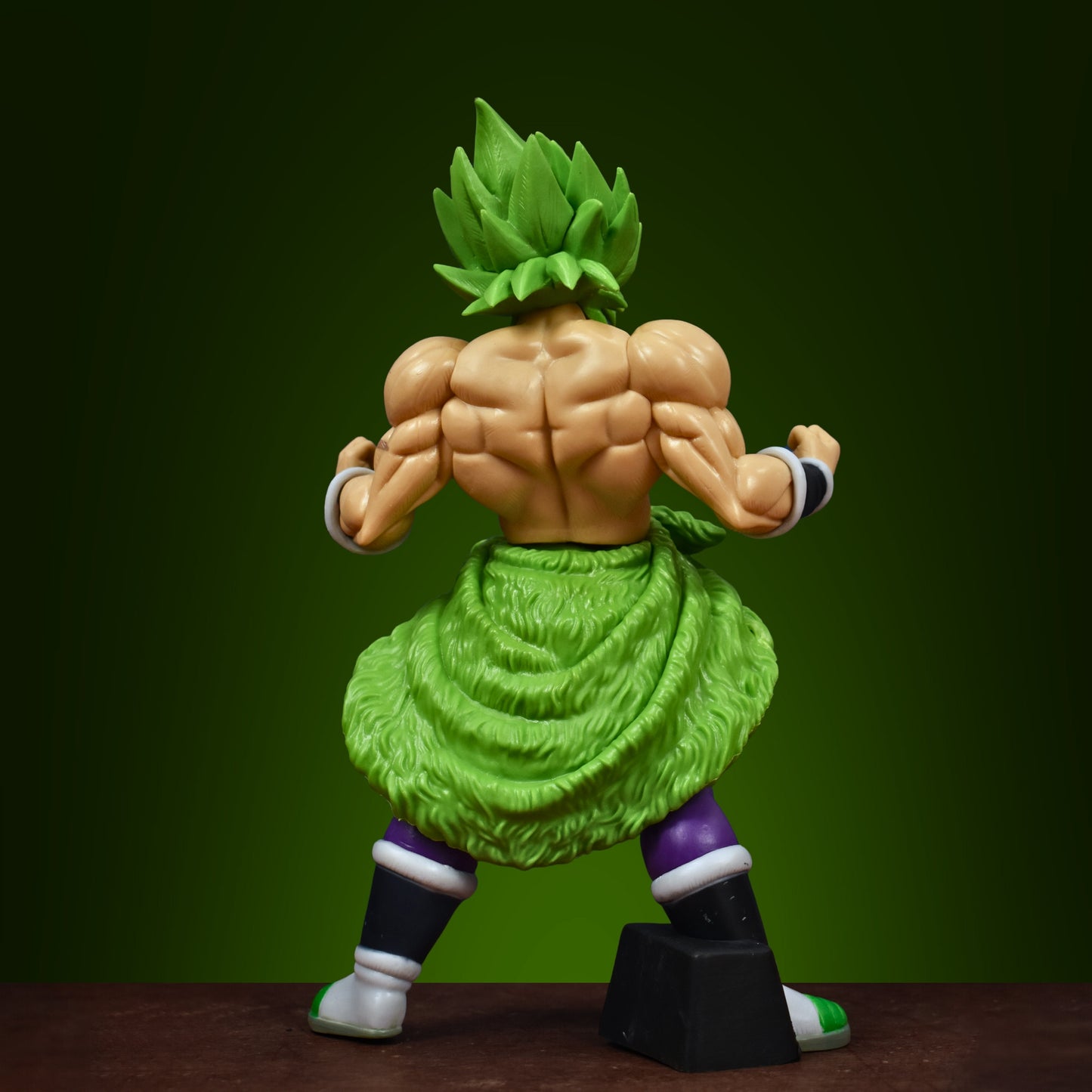 BROLY SSJ GREEN ACTION FIGURE WITH STAND (26 CM HEIGHT) - DRAGON BALL Z
