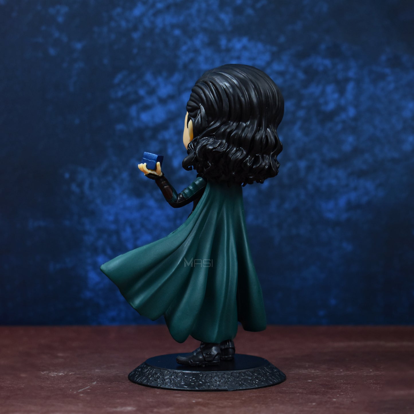 Loki With Tesseract Iconic Q Posket Action Figure With Stand (16 Cm Height)