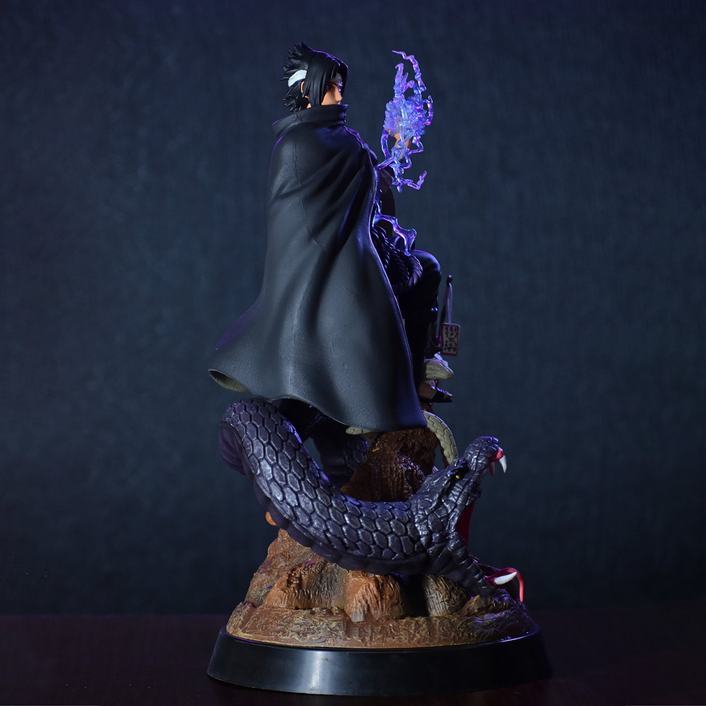 SASUKE UCHIHA EXCLUSIVE ACTION FIGURE (32 CM HEIGHT) REPLACEABLE BODY AND HEAD - NARUTO