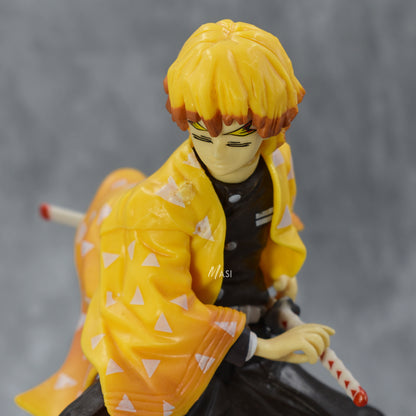 Zenitsu Agatsuma Attacking Post Action Figure With Stand (16 Cm Height) - Demon Slayer