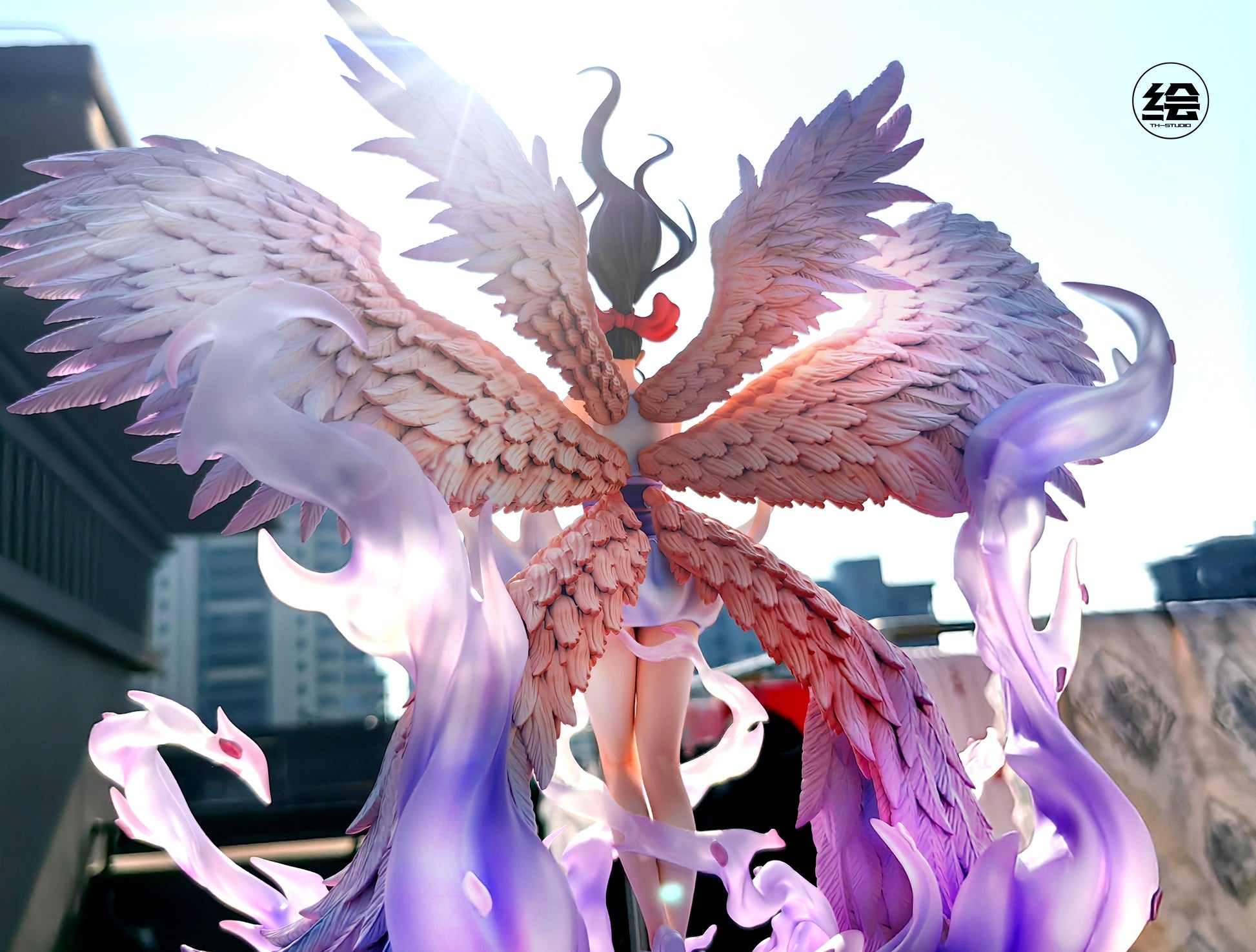 One Piece Nico Robin Demonio Fleur Angel Wings Premium Action Figure