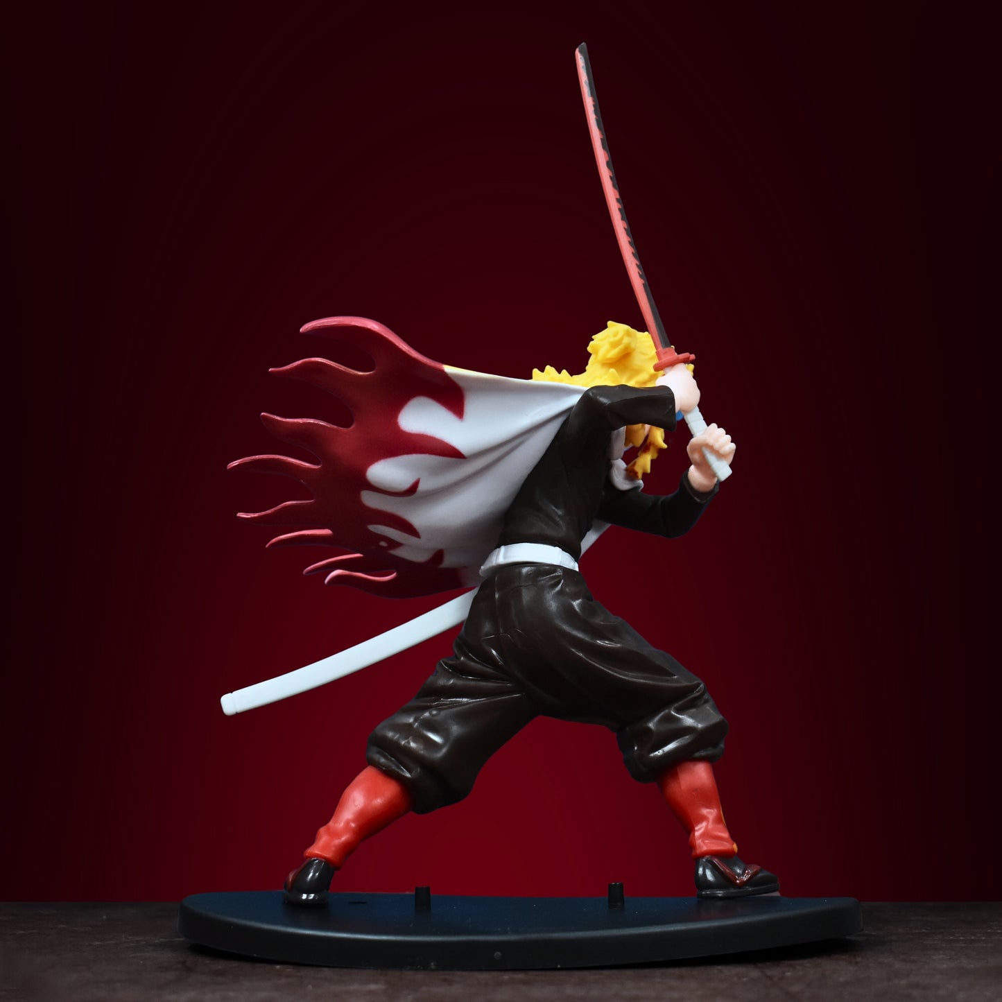 RENGOKU ACTION FIGURE WITH SWORD (20 CM HEIGHT) - DEMON SLAYER